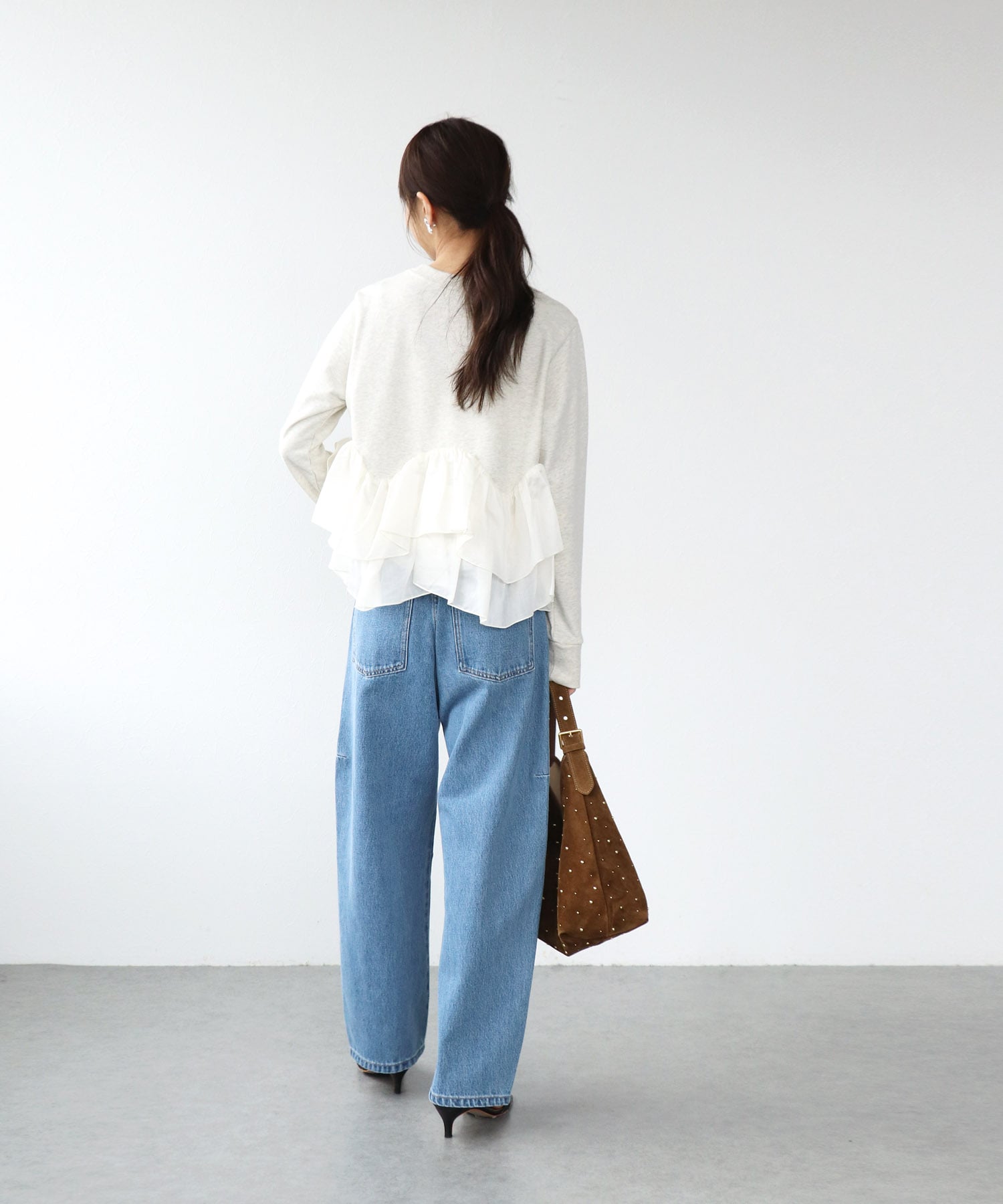 ヘムフリルトップス