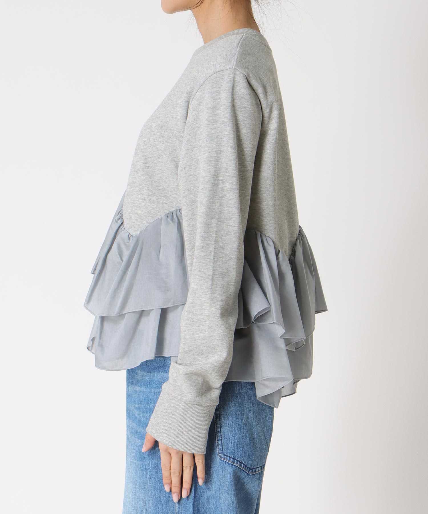 ヘムフリルトップス