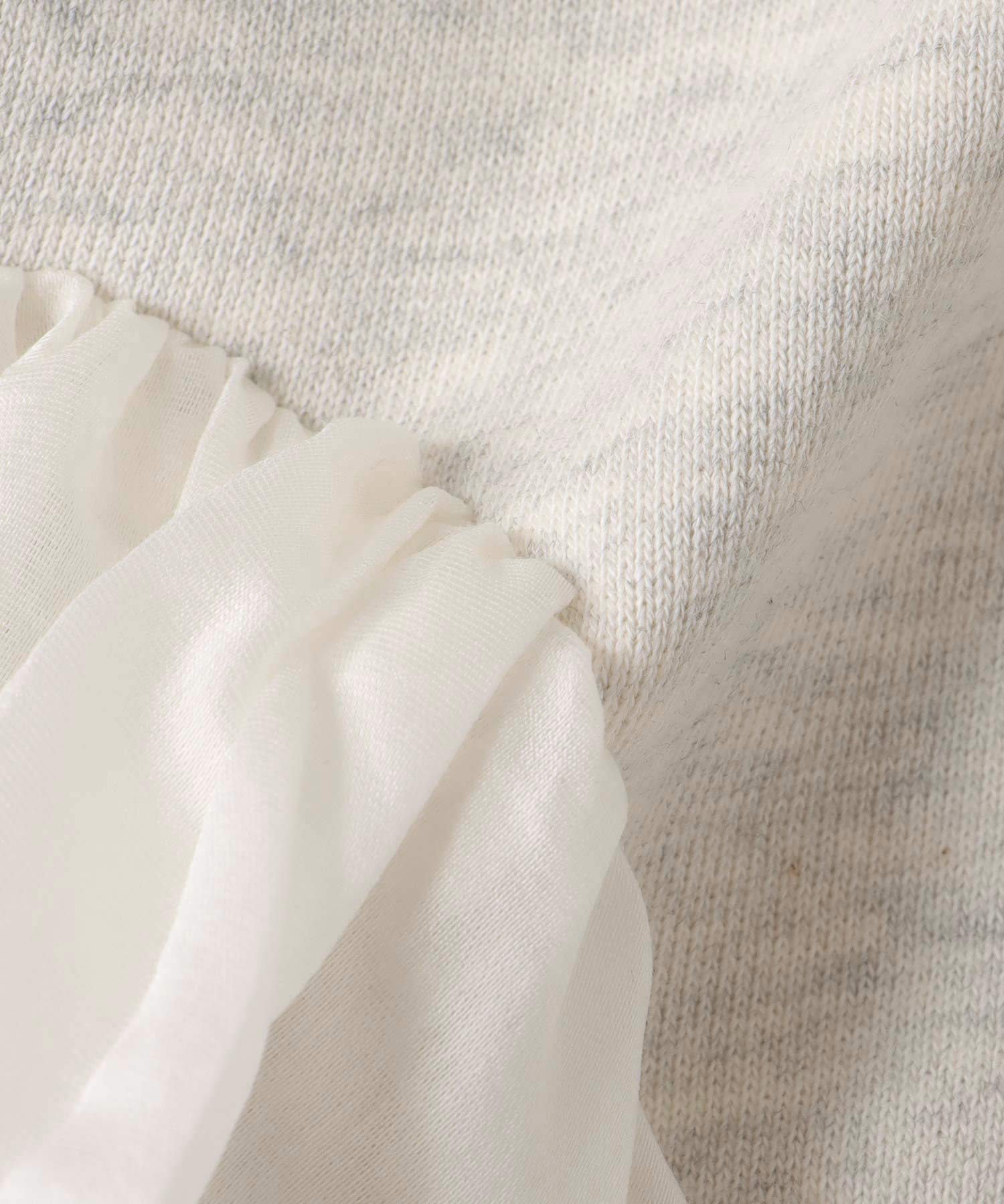 ヘムフリルトップス