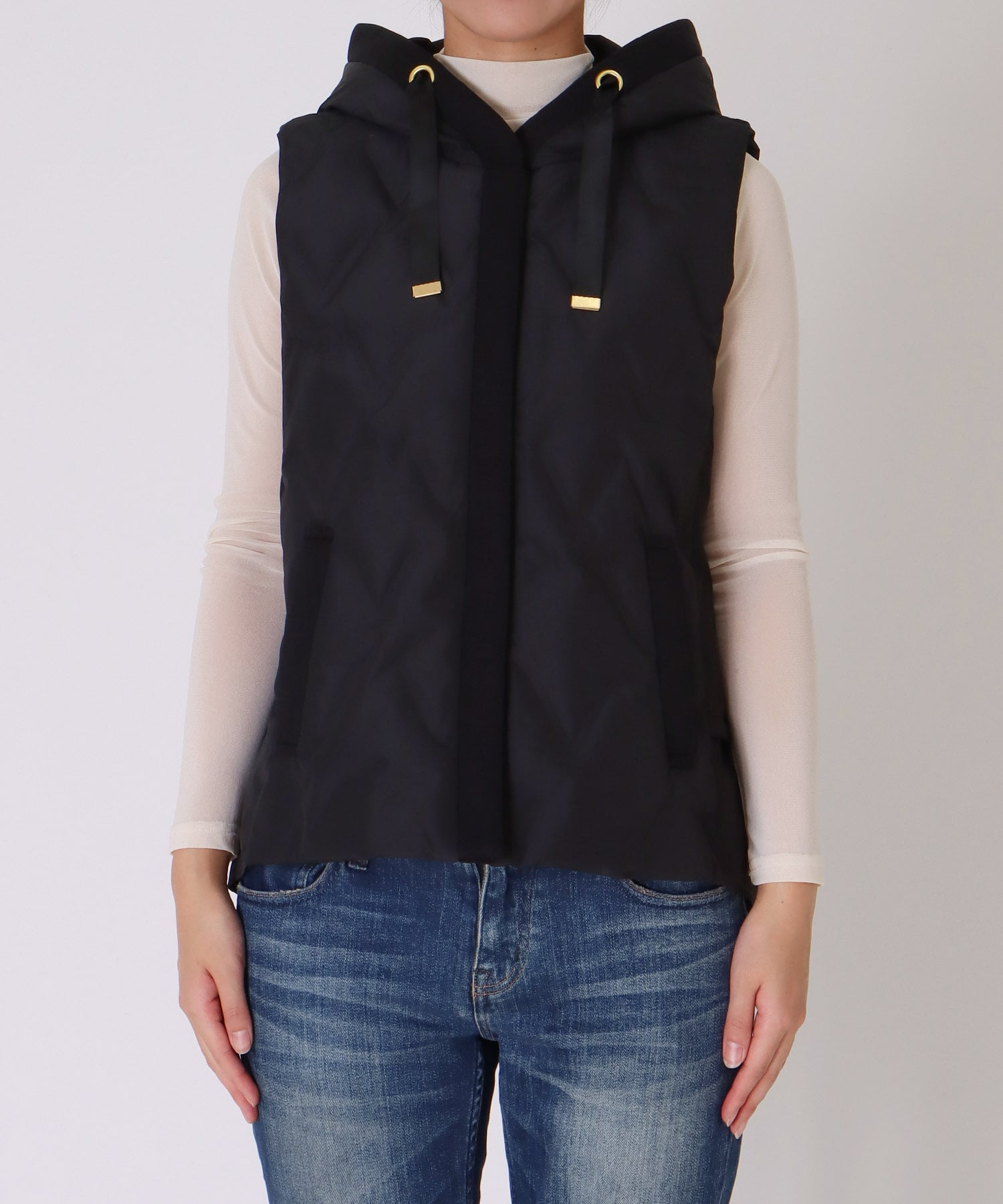 ステッチレスダウンベスト | AND ON JIONE STORE（アンドオン）公式
