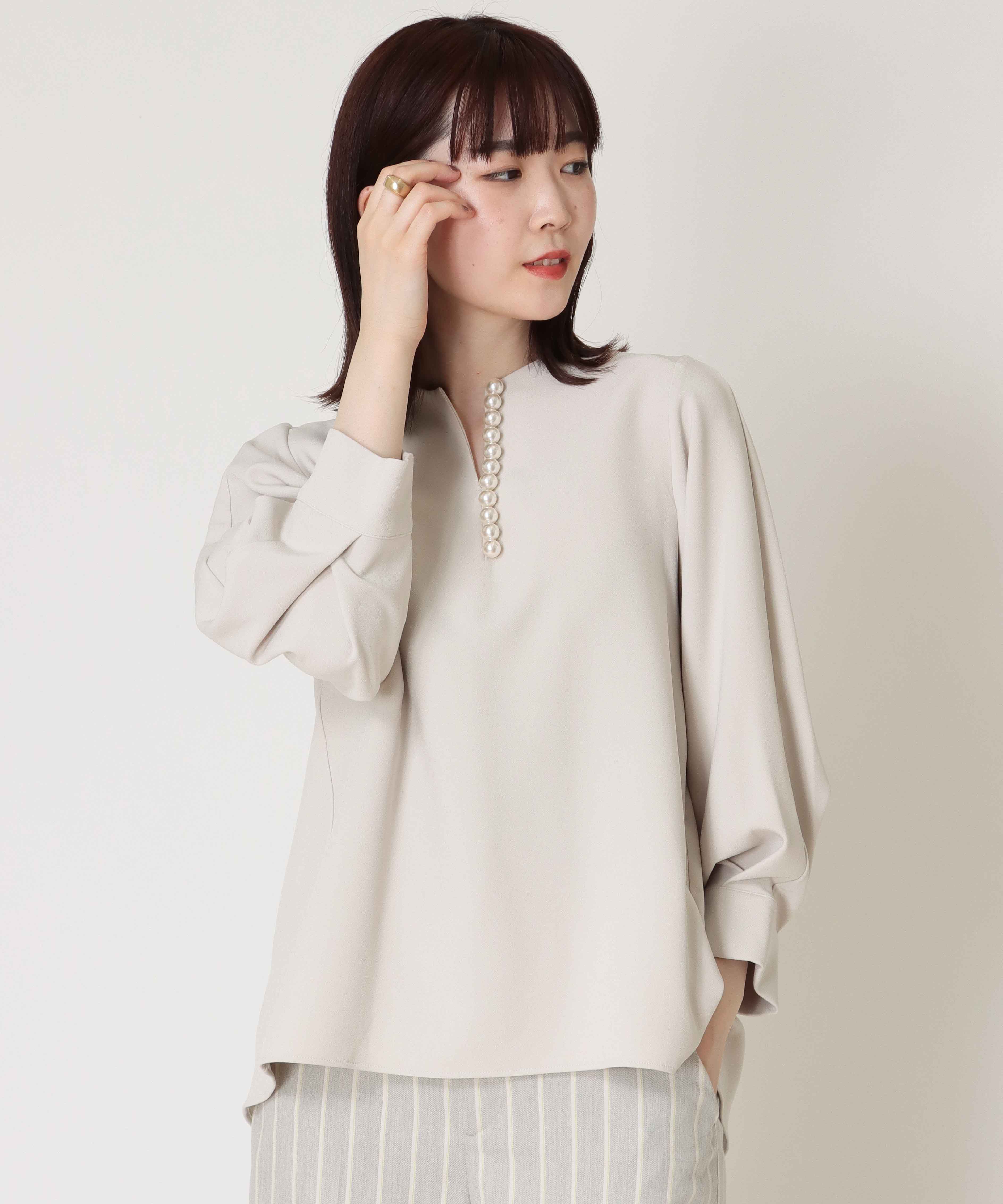 夏セール開催中 MAX80%OFF！ パールキーネックブラウス - シャツ/ブラウス(七分/長袖)