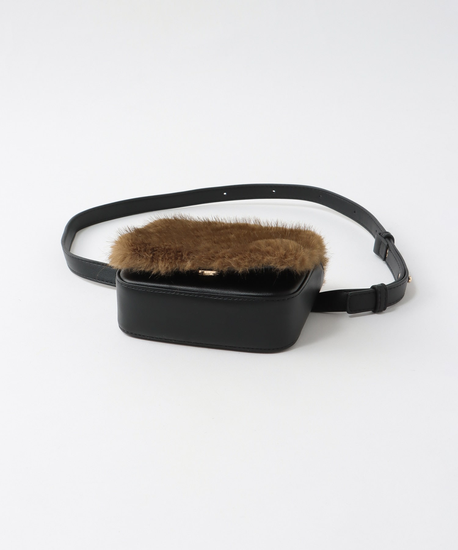 Wallet belt bag【ル･ベルニ/LE VERNIS】
