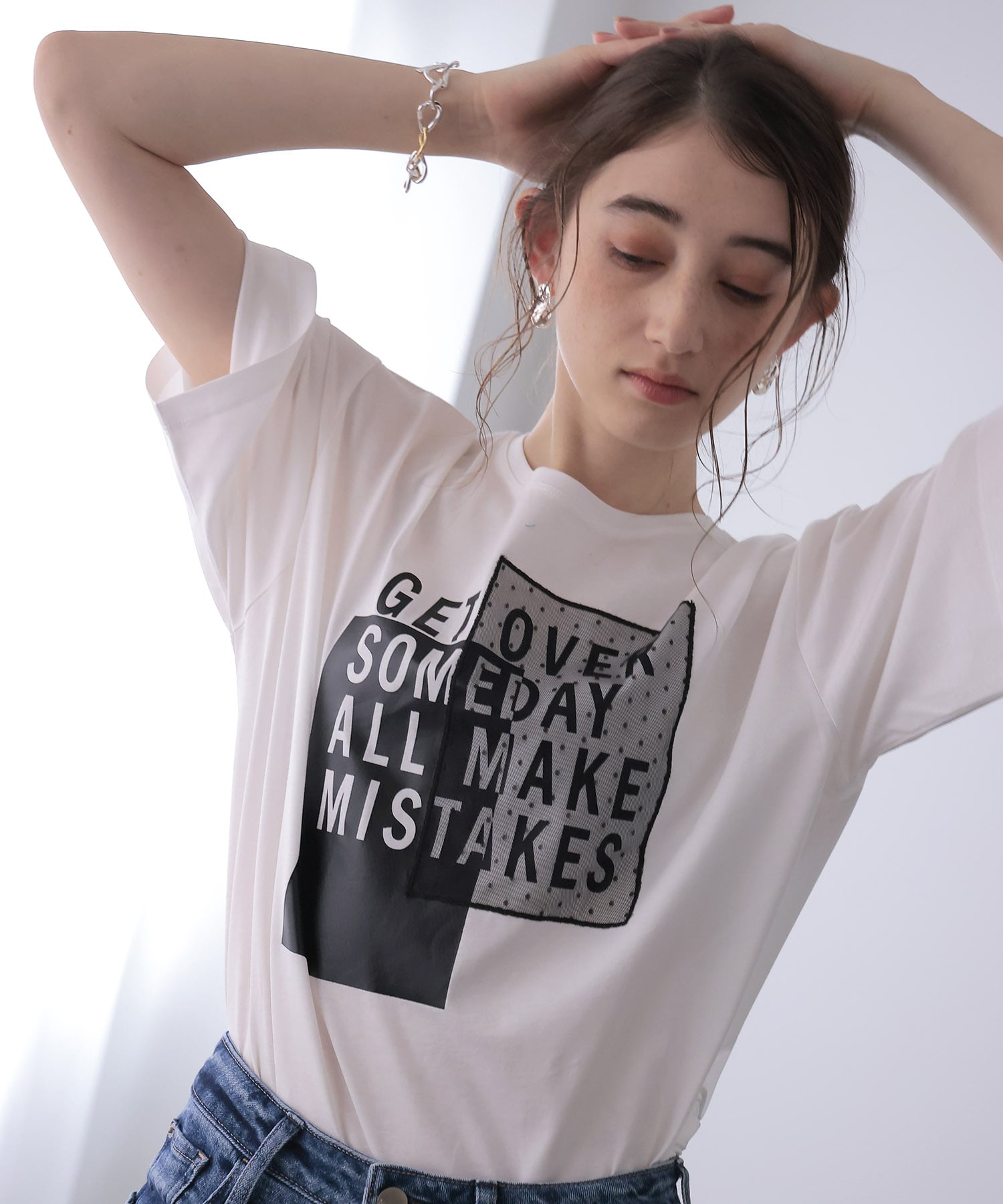 サイドファスナーロゴTシャツ