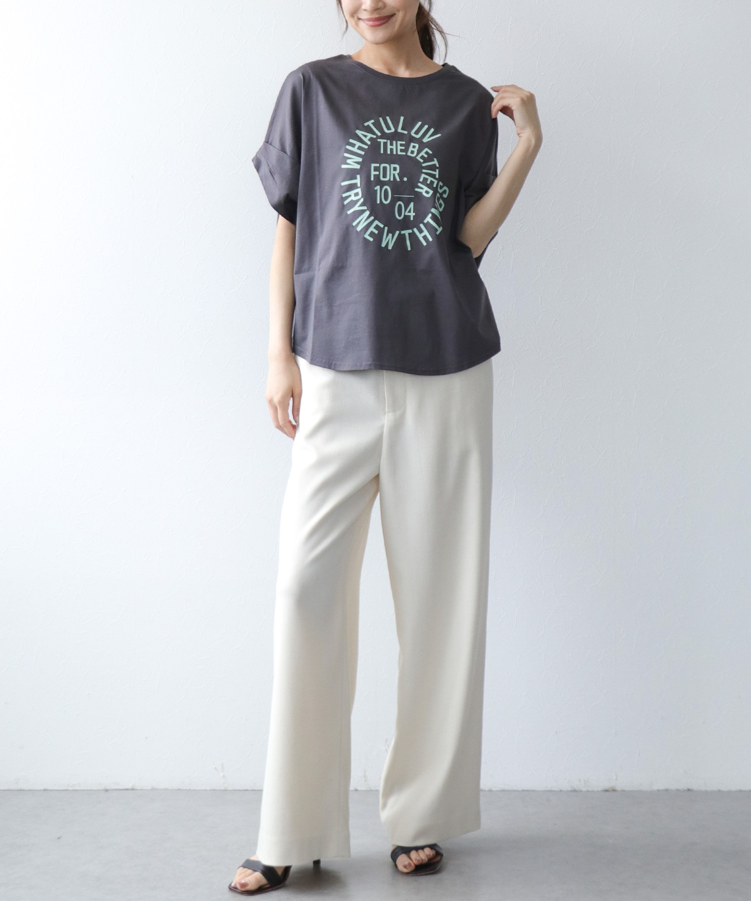 サークルロゴＴシャツ