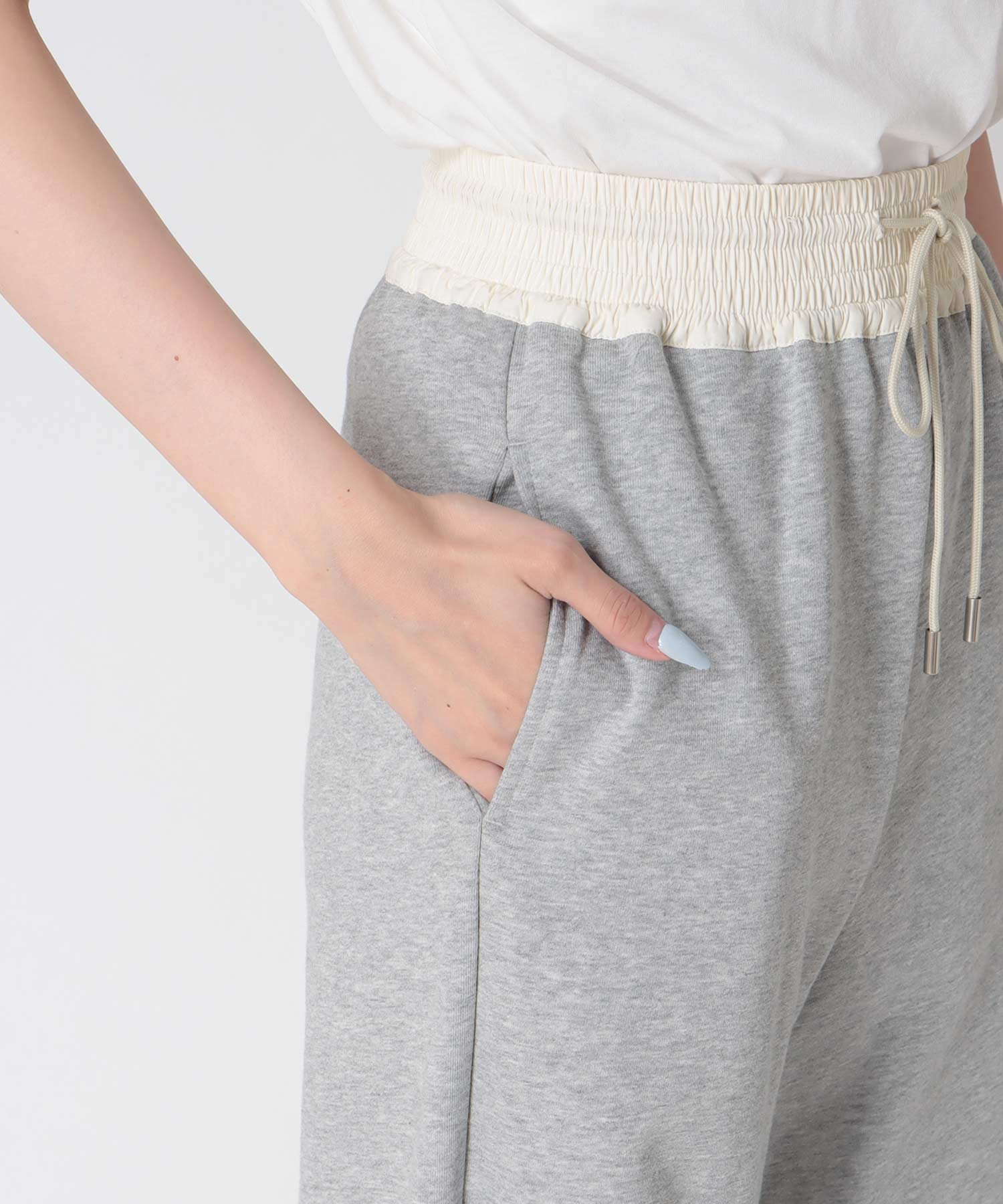 綺麗見えスウェットパンツ