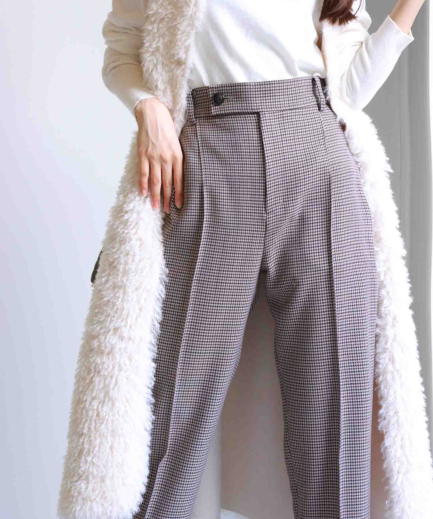 千鳥チェックセンタープレス テーパードパンツ