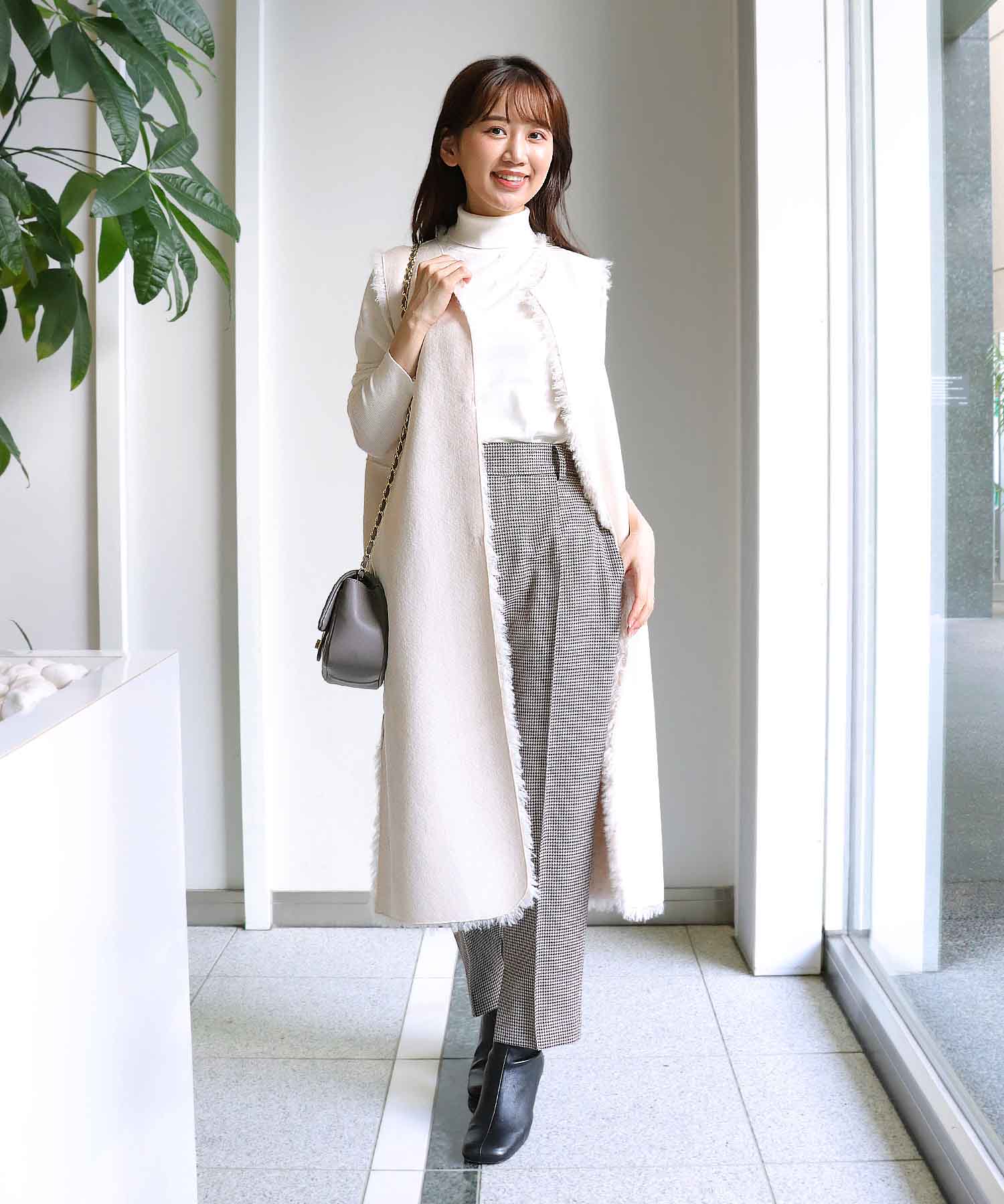 千鳥チェックセンタープレス テーパードパンツ