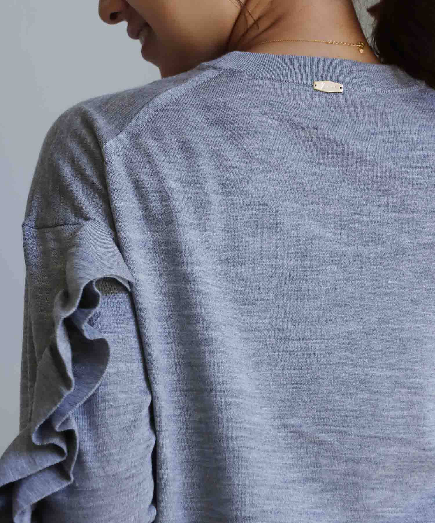 エクストラファインウール　フリルデザインニット