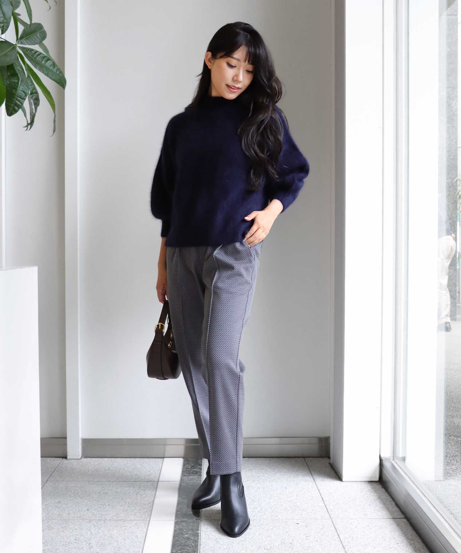 ラクーン ボリュームスリーブモックネックニット