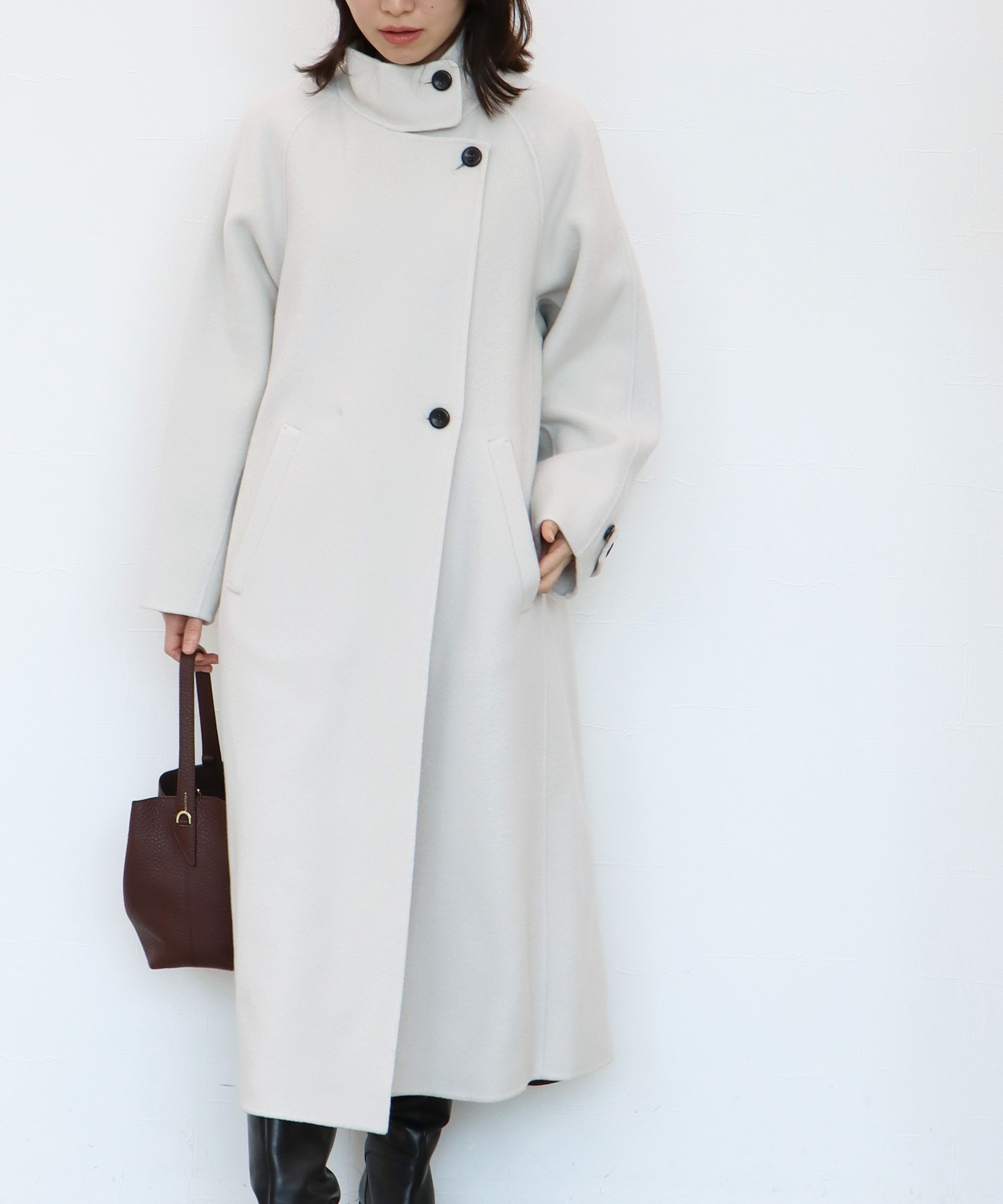 シャルム加工ウールリバースタンドネックコート