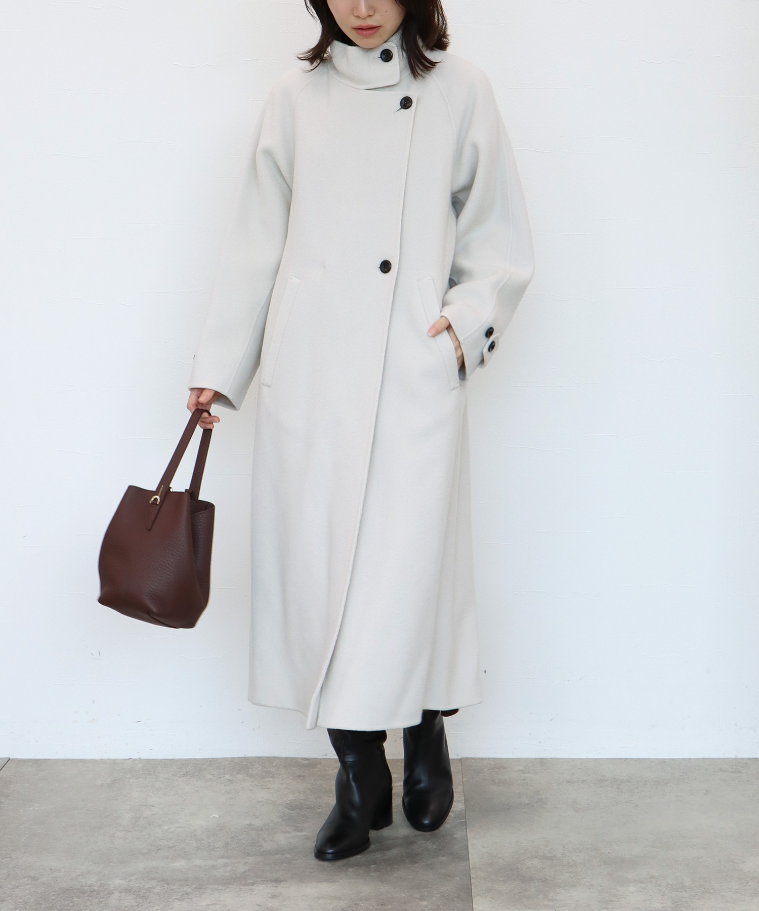 シャルム加工ウールリバースタンドネックコート