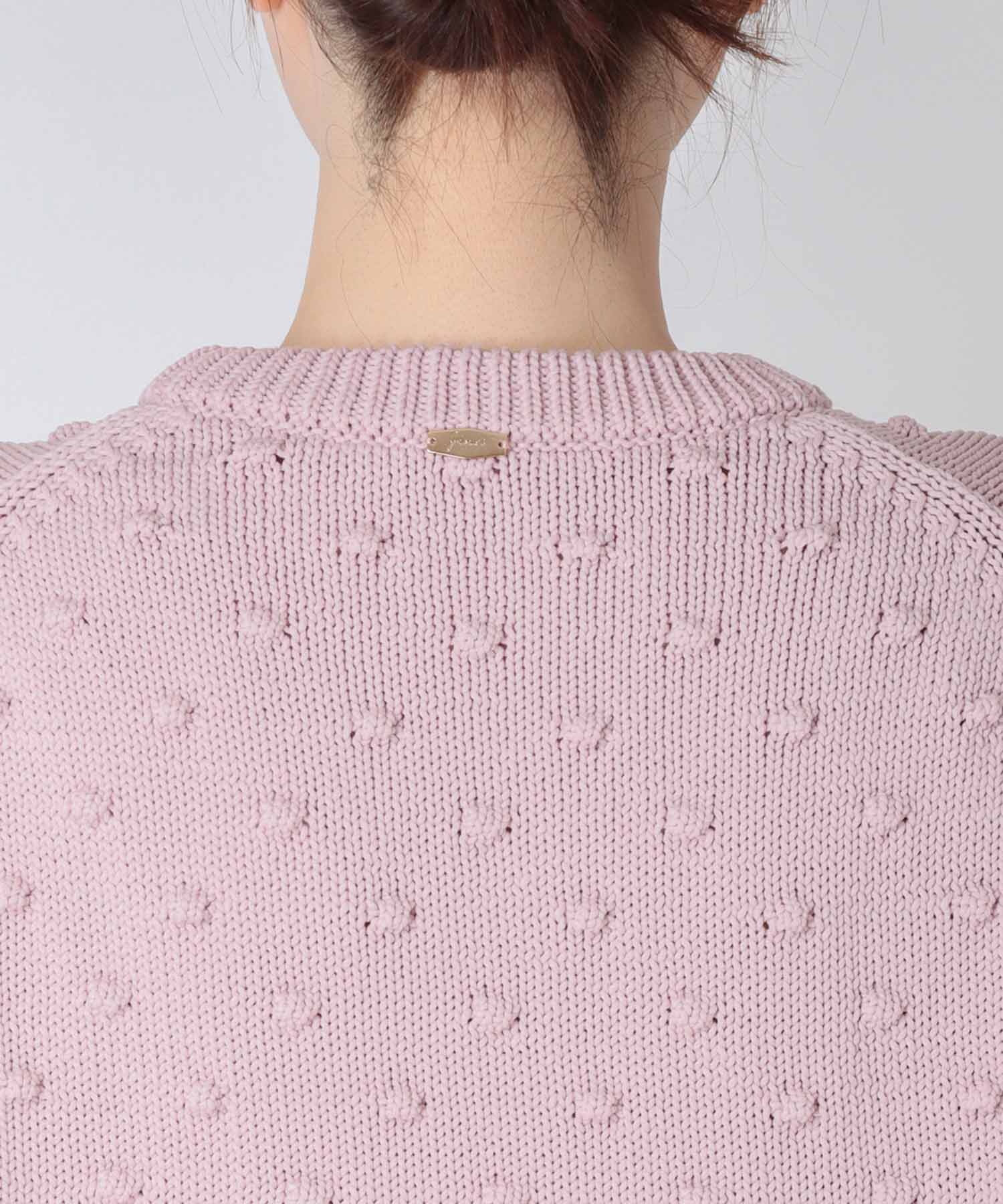 ポンポン編みクルーネックニット