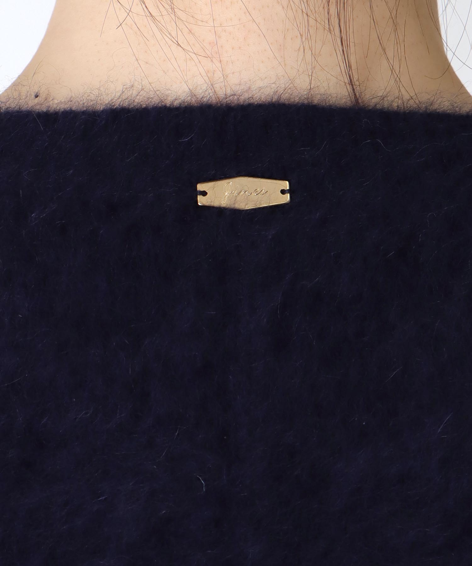 ラクーン ボリュームスリーブクルーネックニット