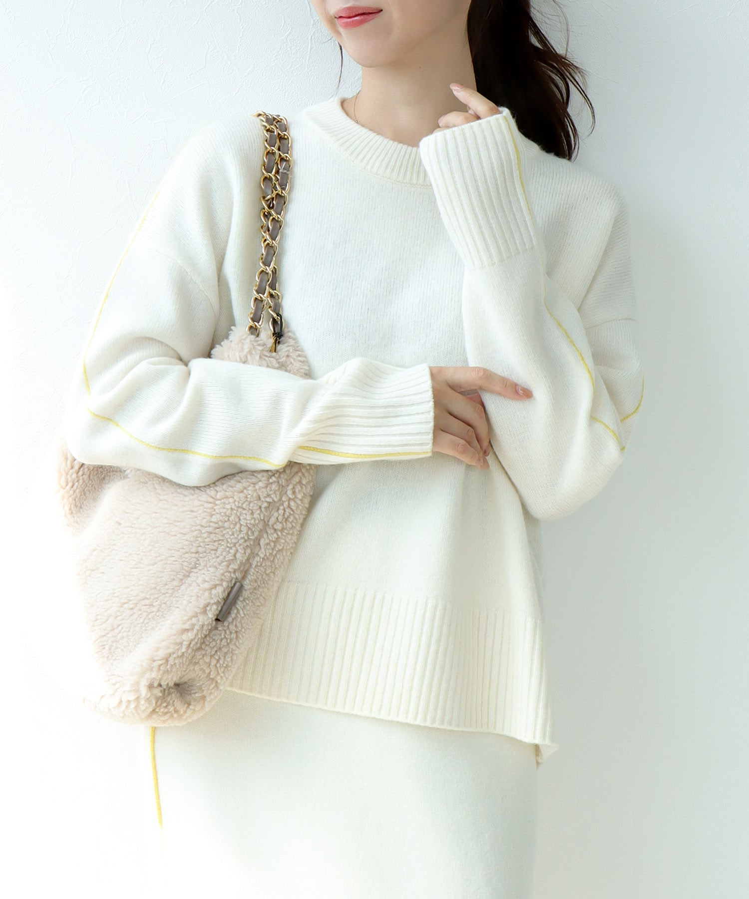 エアウール配色シームラインニット | AND ON JIONE STORE
