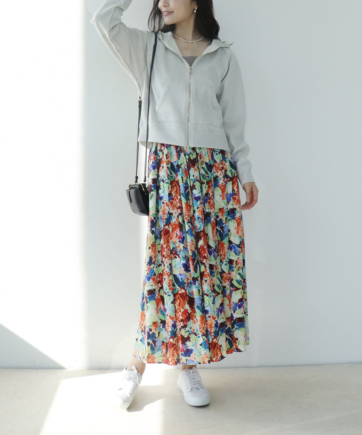AMARAフラワープリントギャザースカート