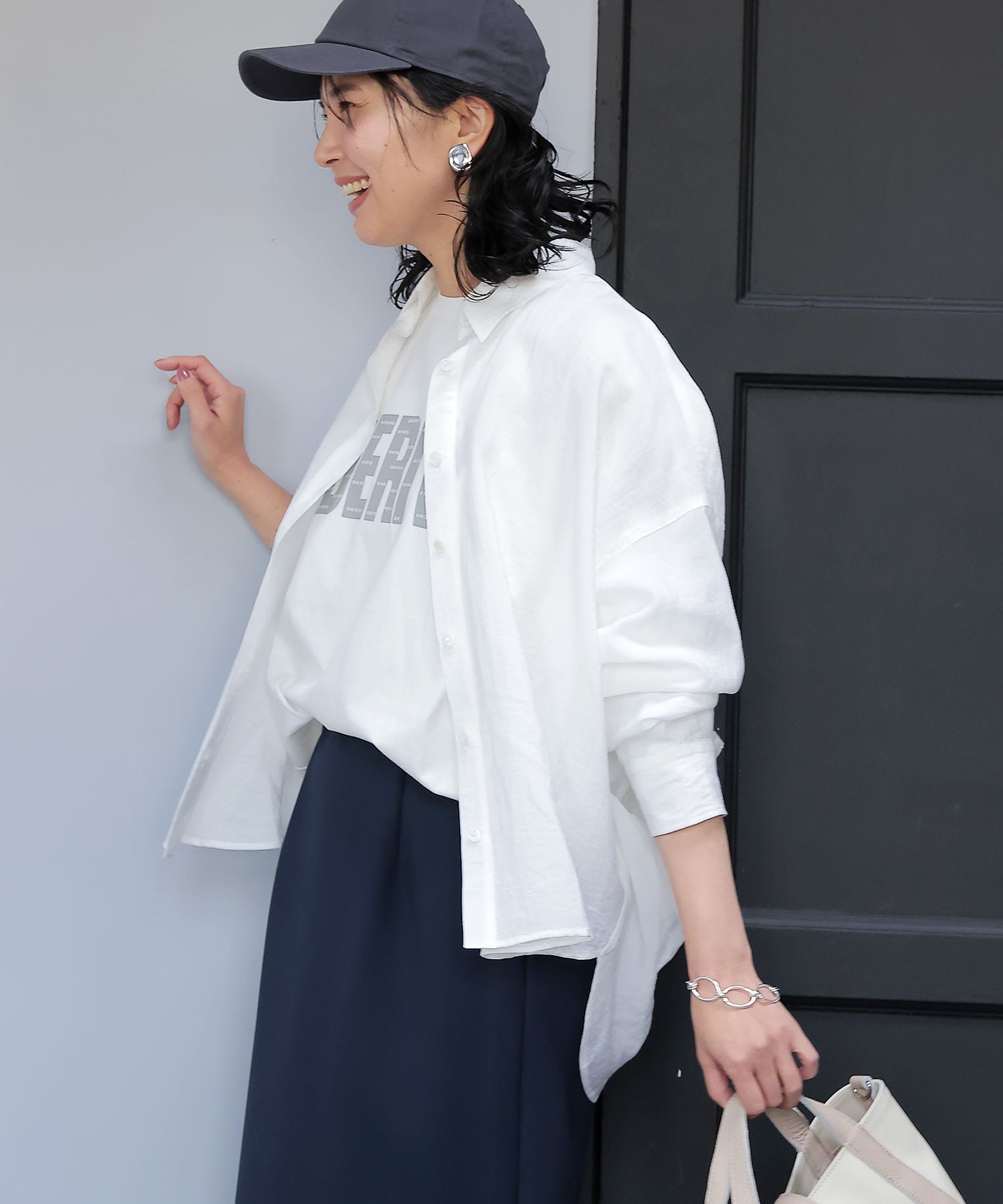 ナチュラルワッシャーバックフォルムシャツ