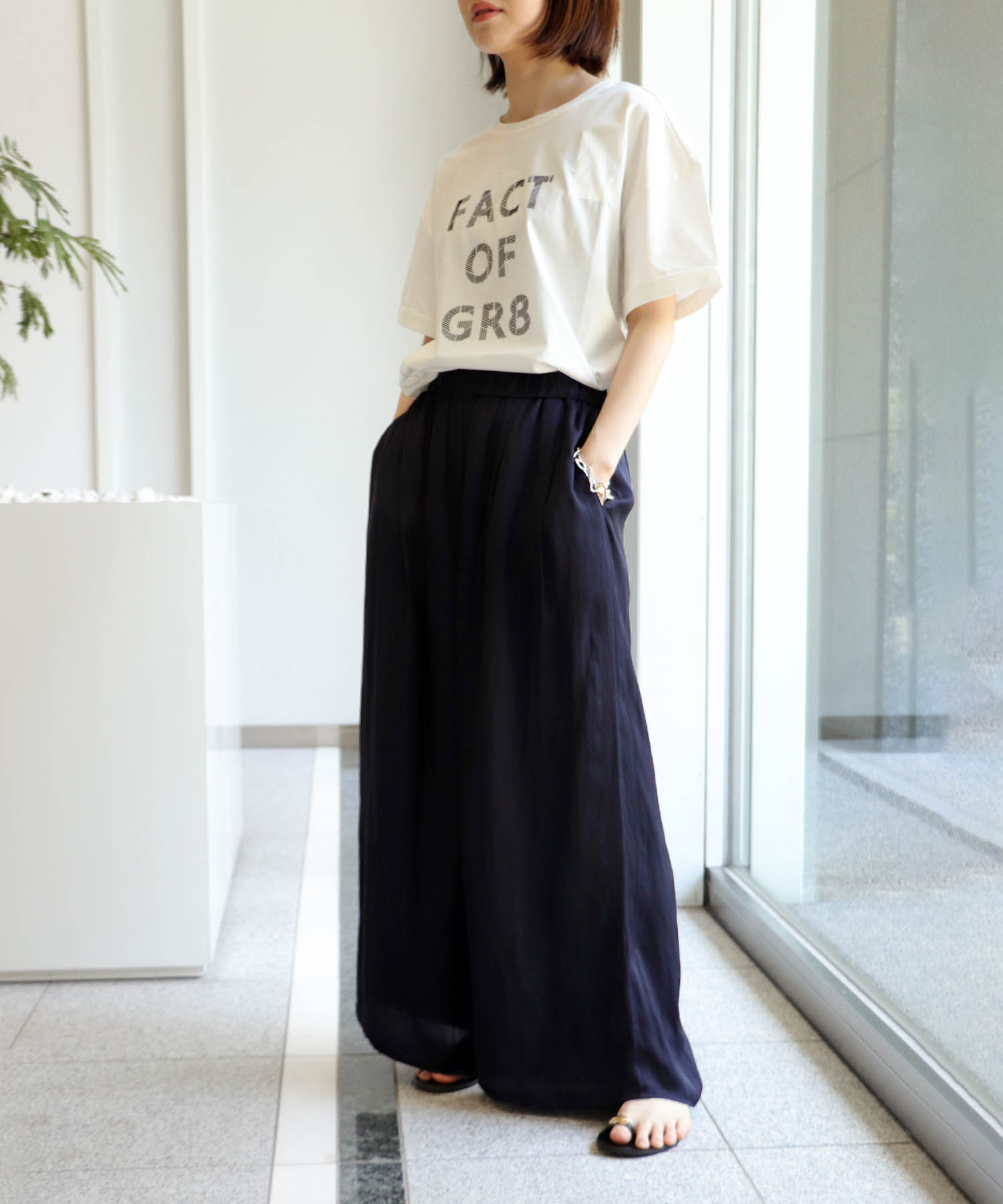 【追加】ナイルサテンプリーツ見えワイドパンツ