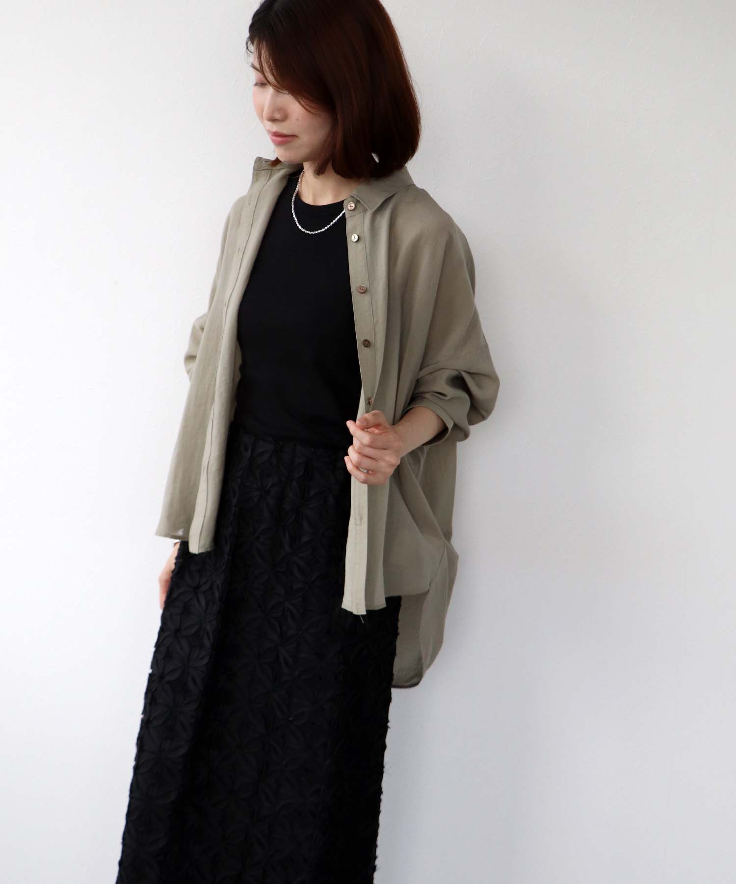 ナチュラルワッシャーバックフォルムシャツ
