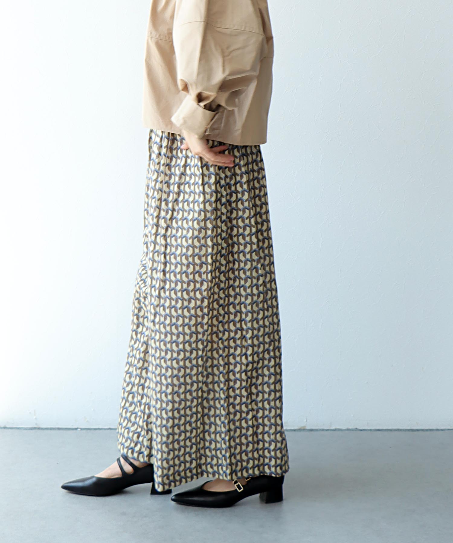 Deveau×ジオメトリックプリント　スーパーワイドパンツ