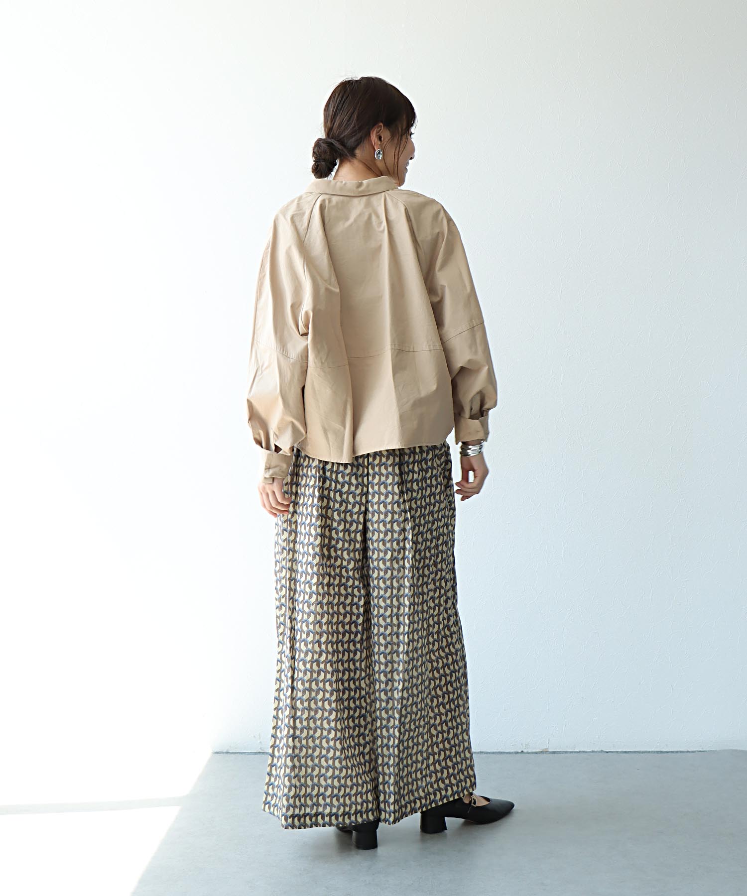 Deveau×ジオメトリックプリント　スーパーワイドパンツ