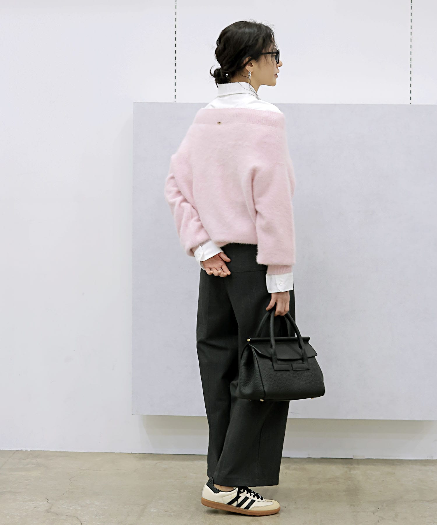 【8月28日予約販売】フォックスカシミヤ オフショルダープルオーバー