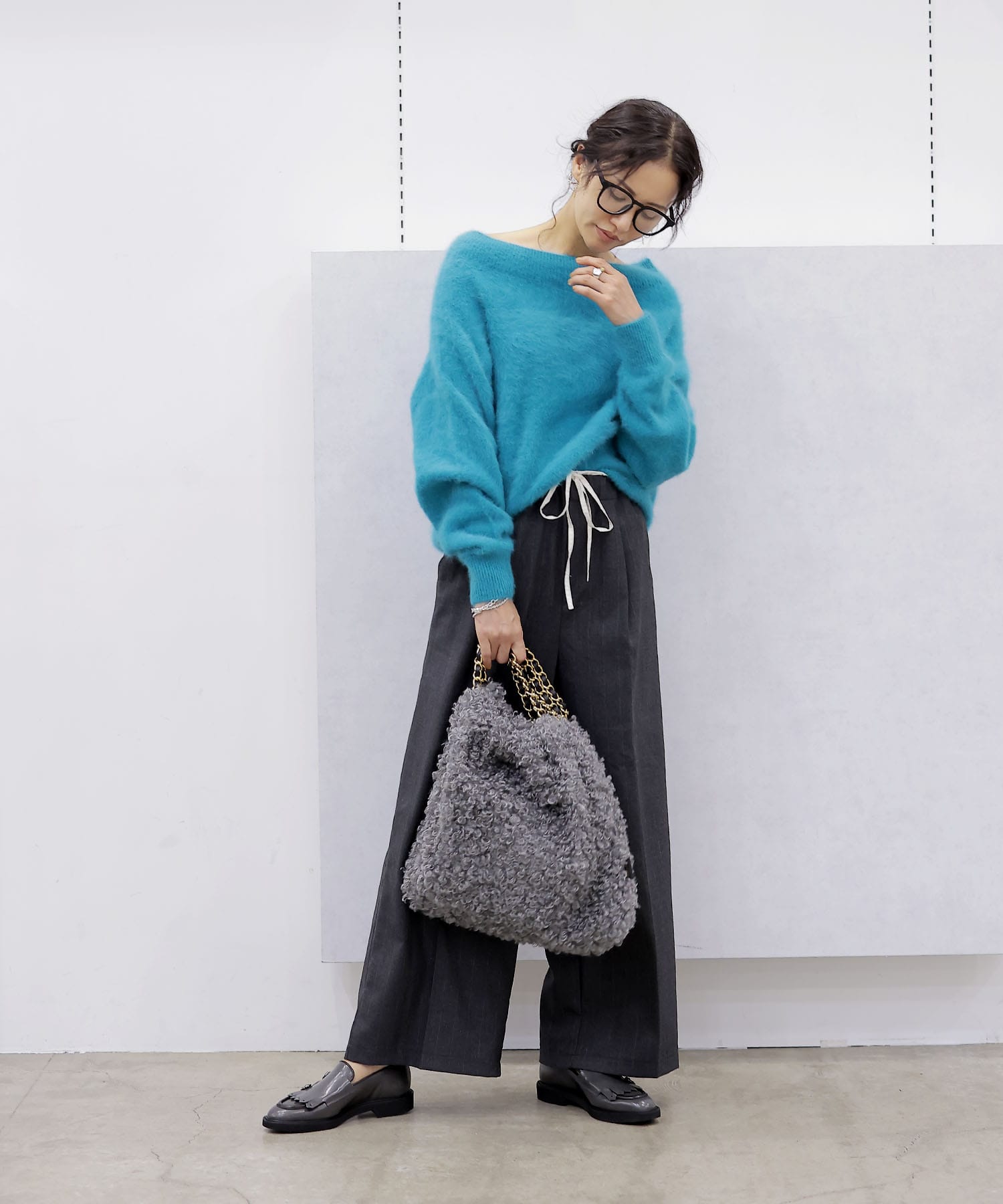 【8月28日予約販売】フォックスカシミヤ オフショルダープルオーバー