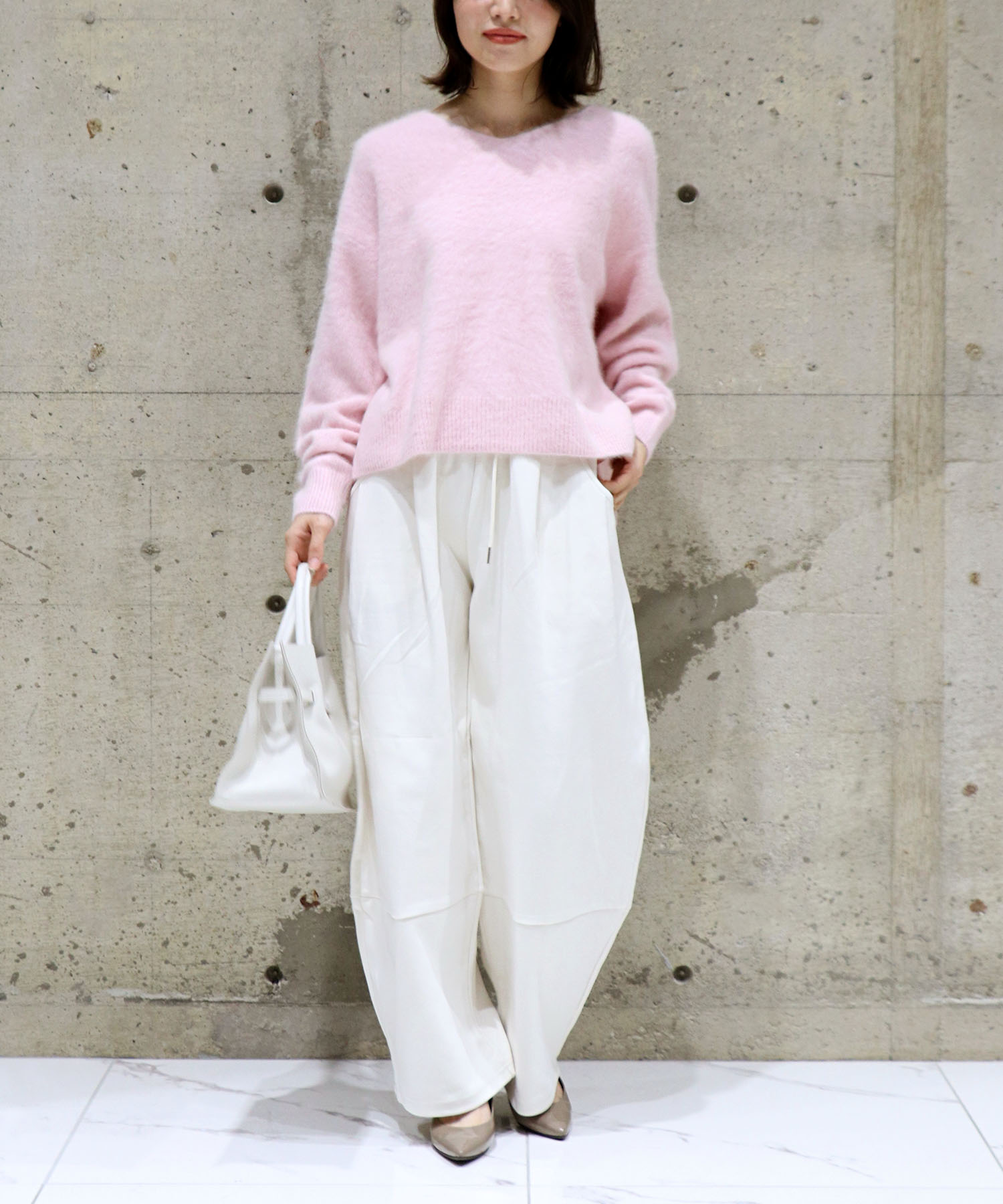 【8月28日予約販売】フォックスカシミヤ Vネックプルオーバー