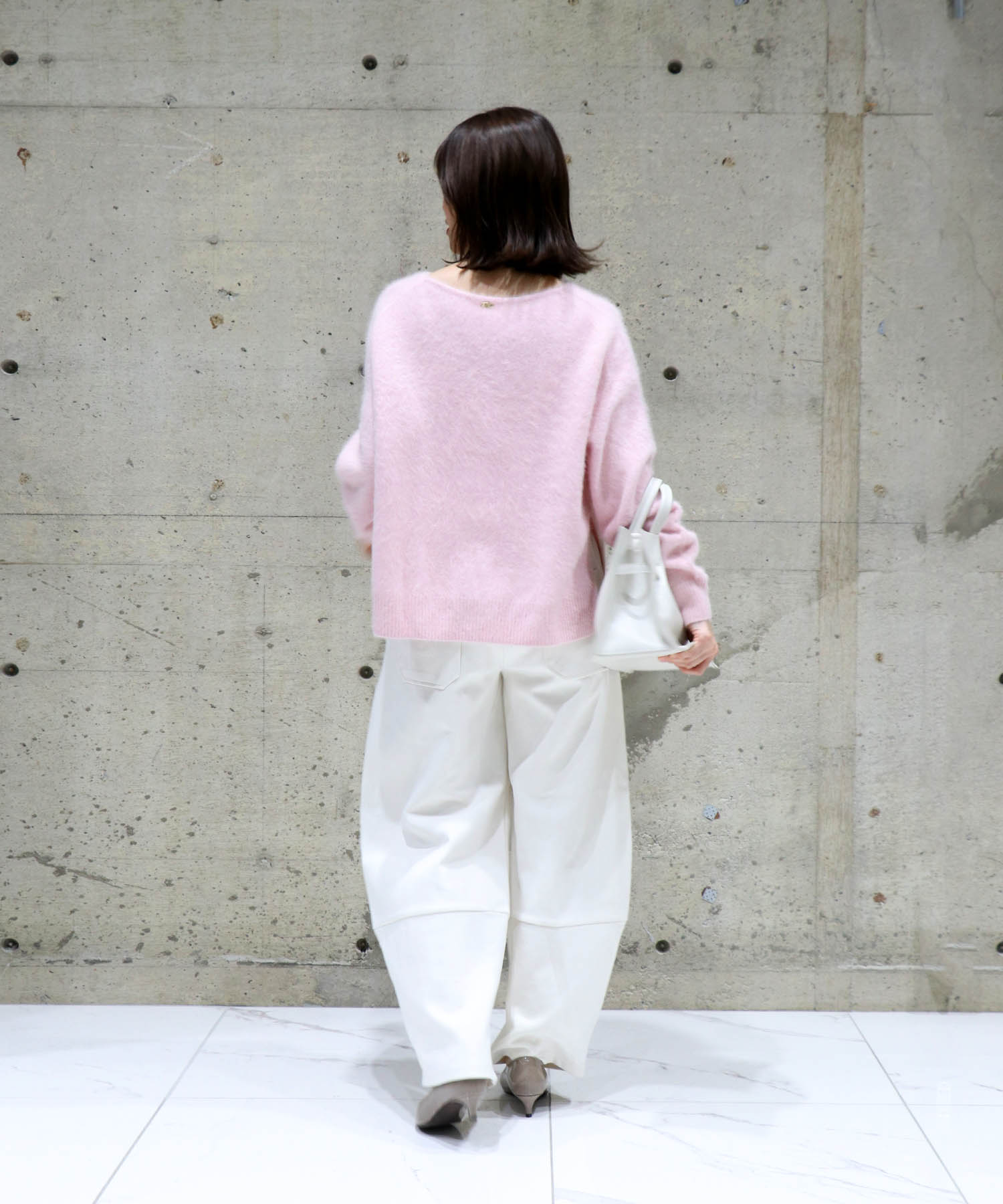【8月28日予約販売】フォックスカシミヤ Vネックプルオーバー