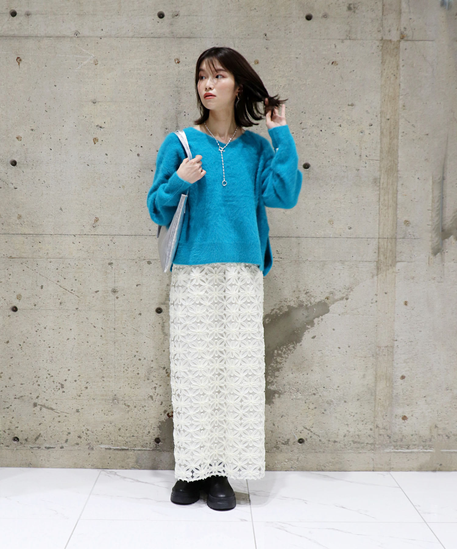【8月28日予約販売】フォックスカシミヤ Vネックプルオーバー