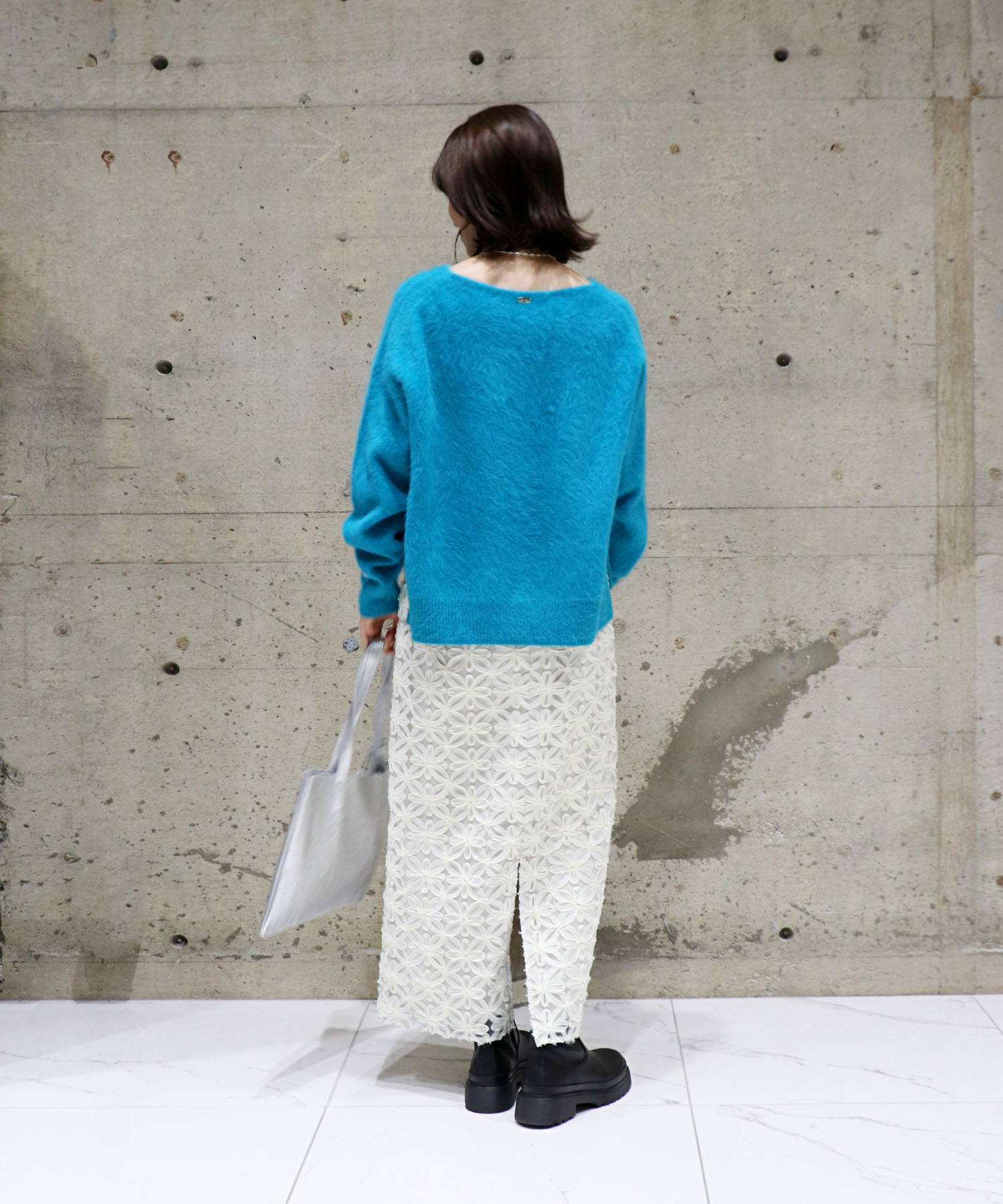【8月28日予約販売】フォックスカシミヤ Vネックプルオーバー