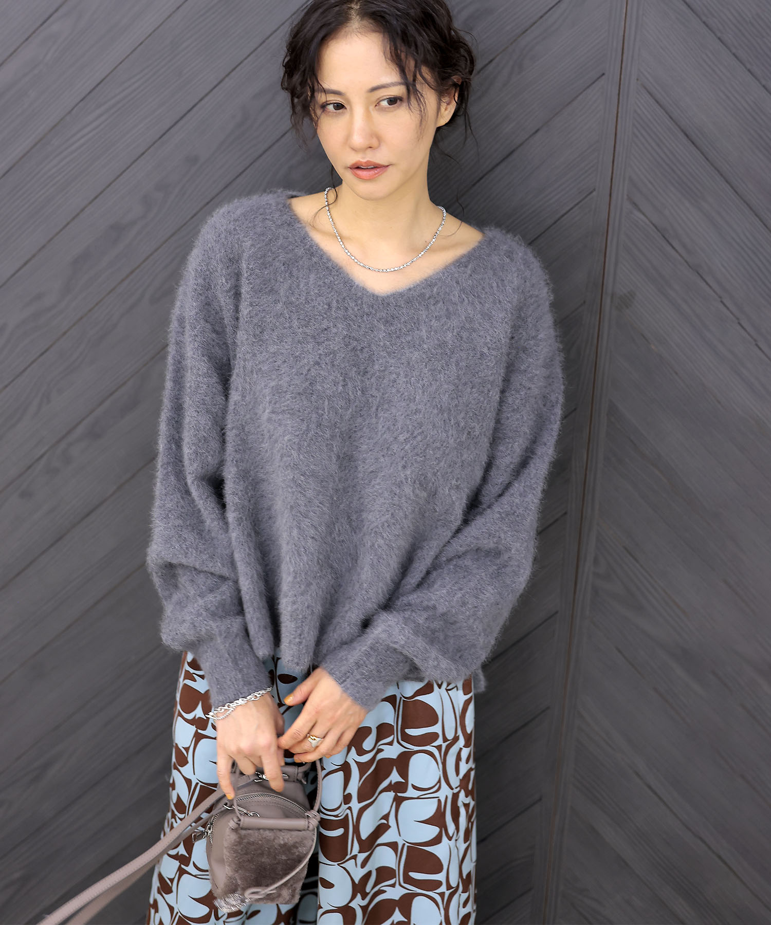 【8月28日予約販売】フォックスカシミヤ Vネックプルオーバー