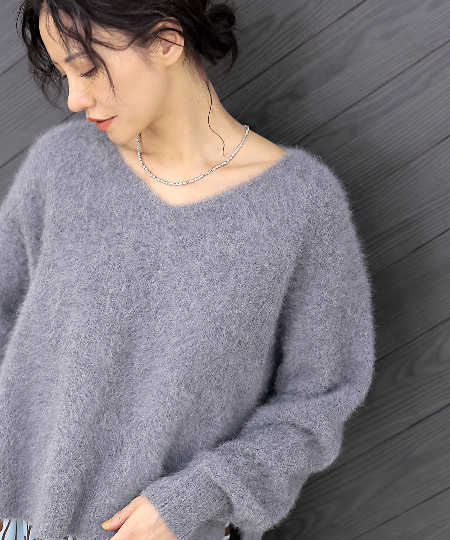 【8月28日予約販売】フォックスカシミヤ Vネックプルオーバー