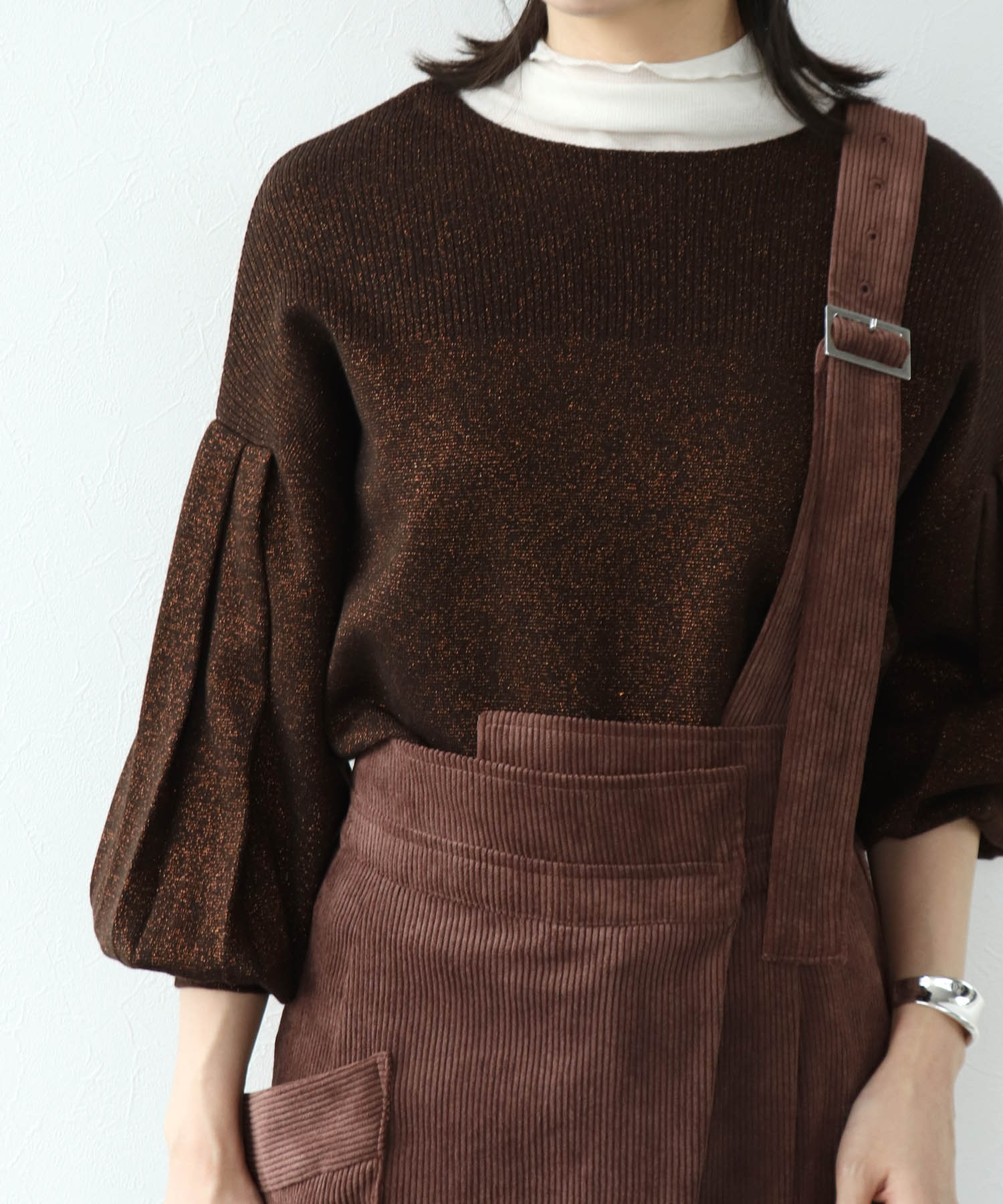 ラメ糸袖プリーツリブニット