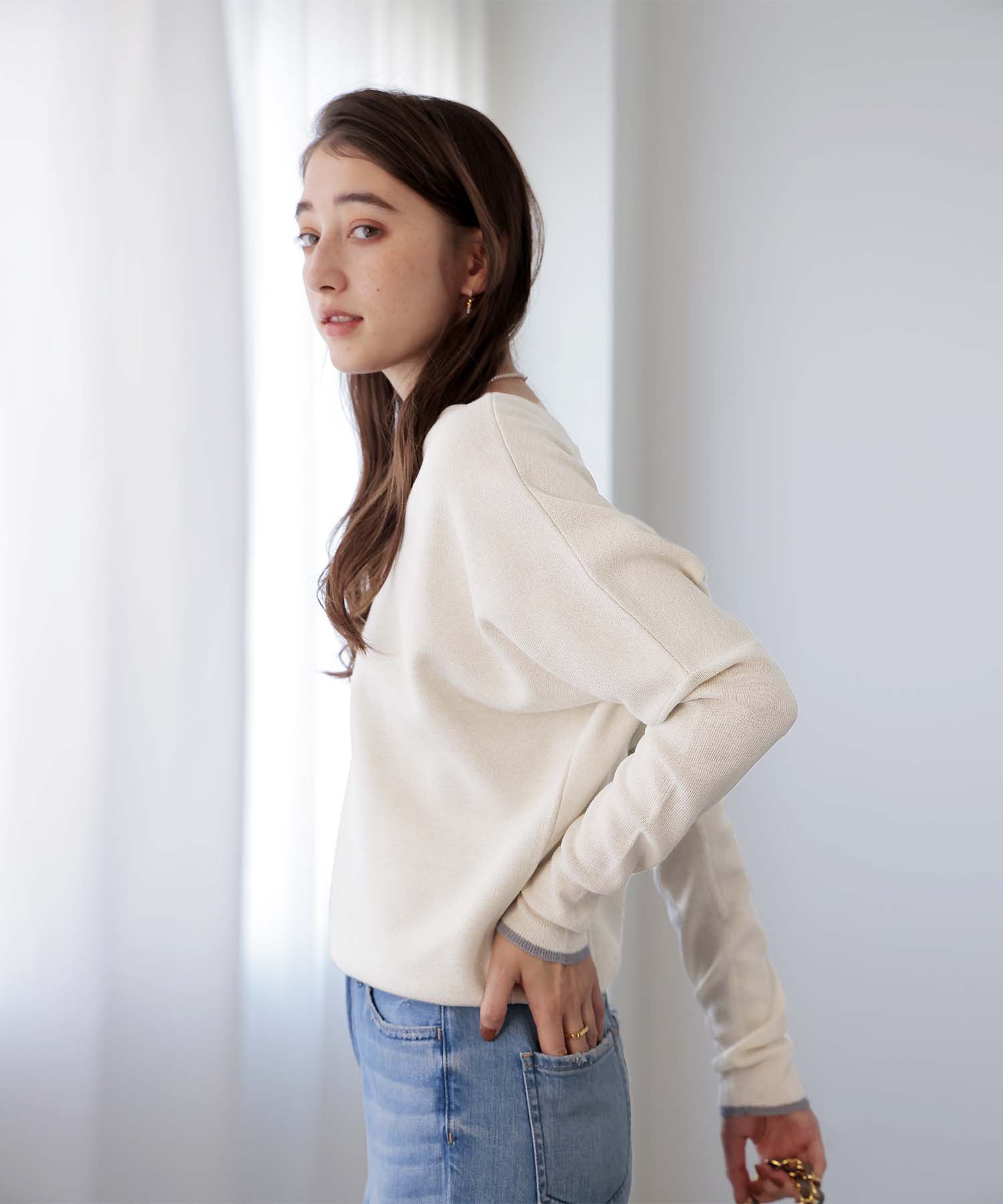 ラメ糸前後2wayドルマンニット