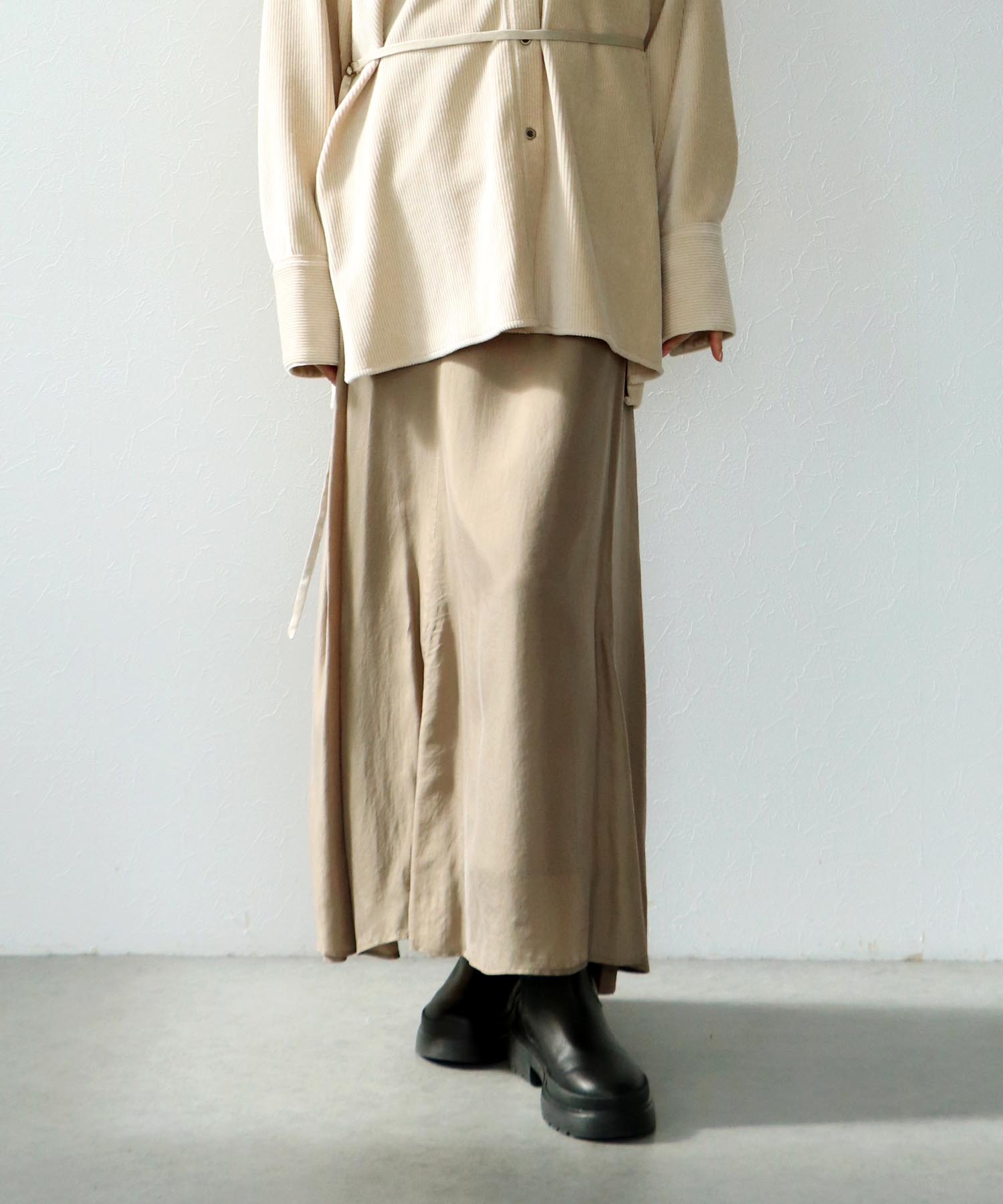 ピーチスキンマーメイドスカート