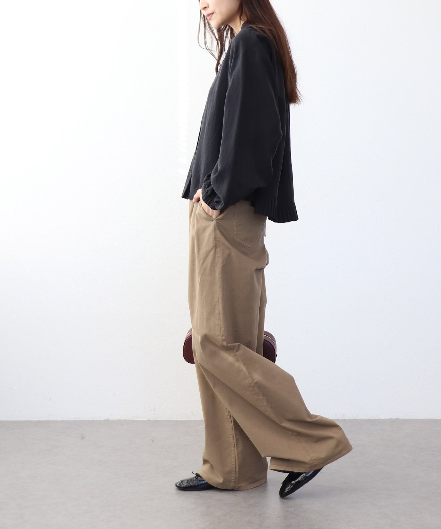 プリーツディティールブラウス