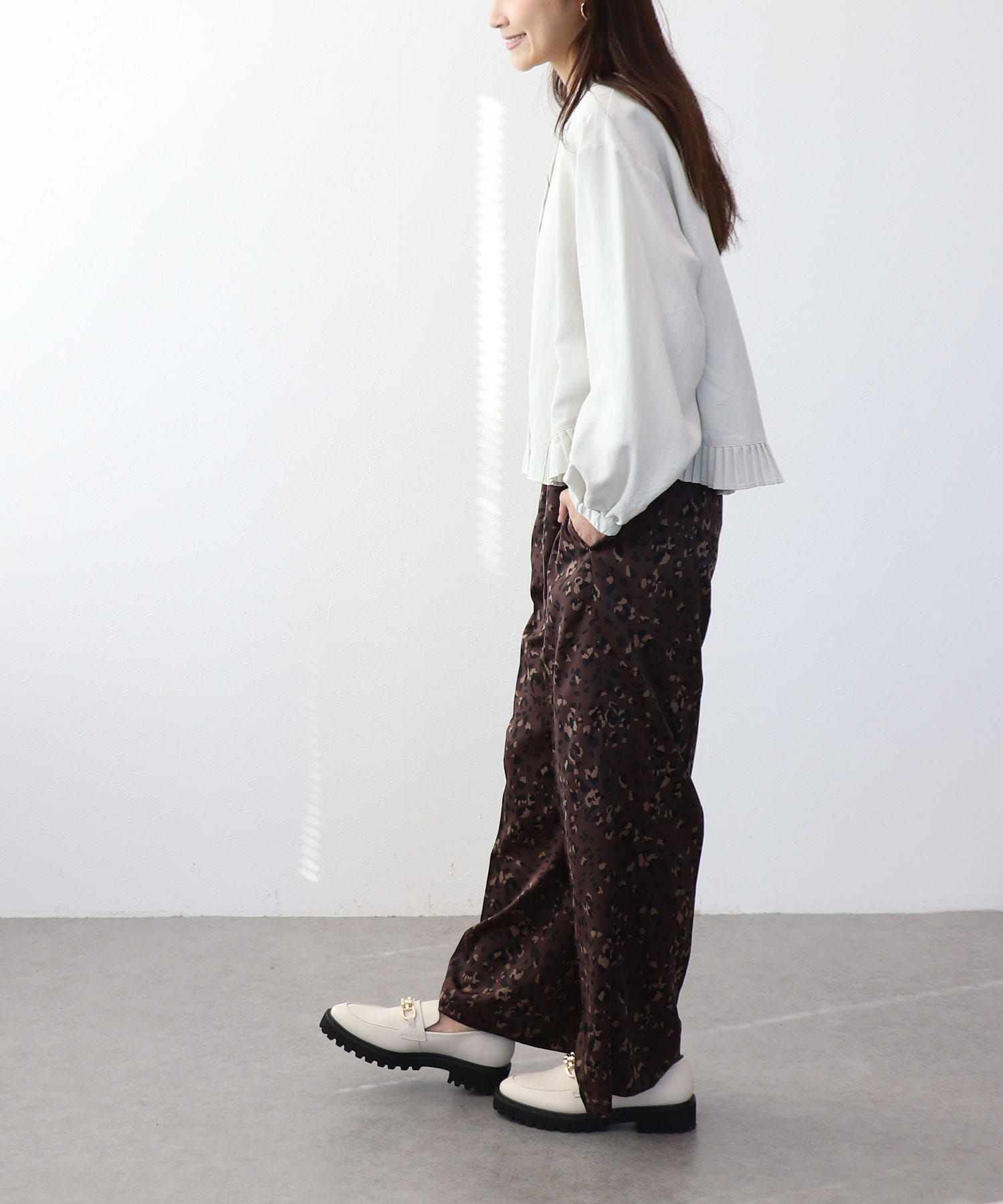 プリーツディティールブラウス