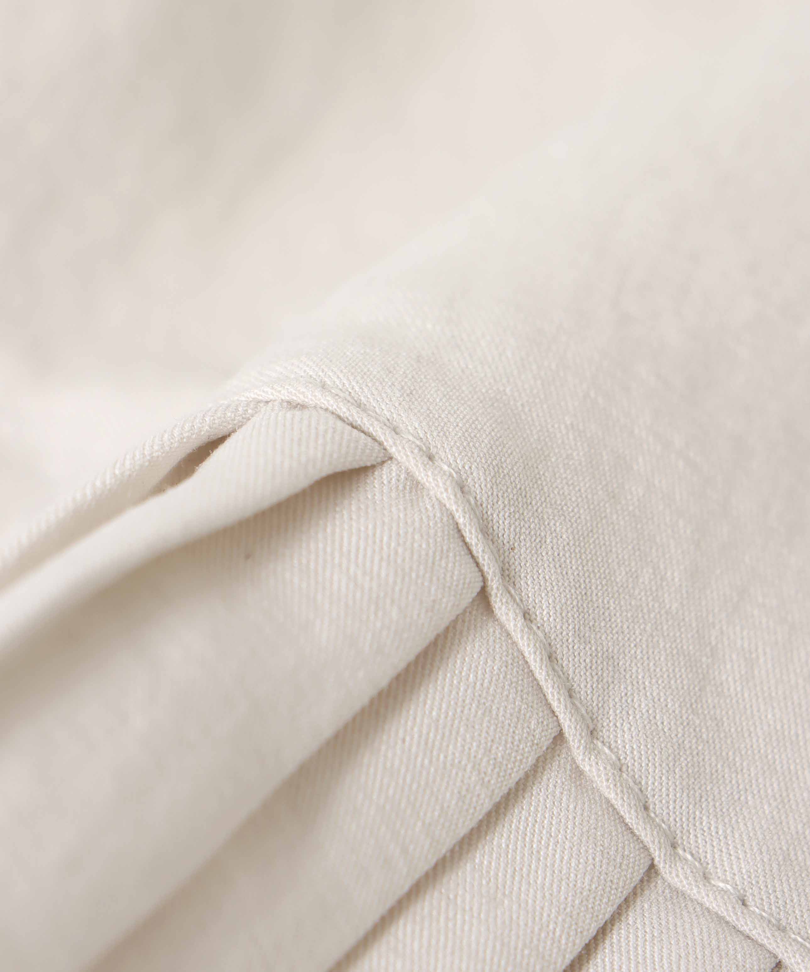 プリーツディティールブラウス