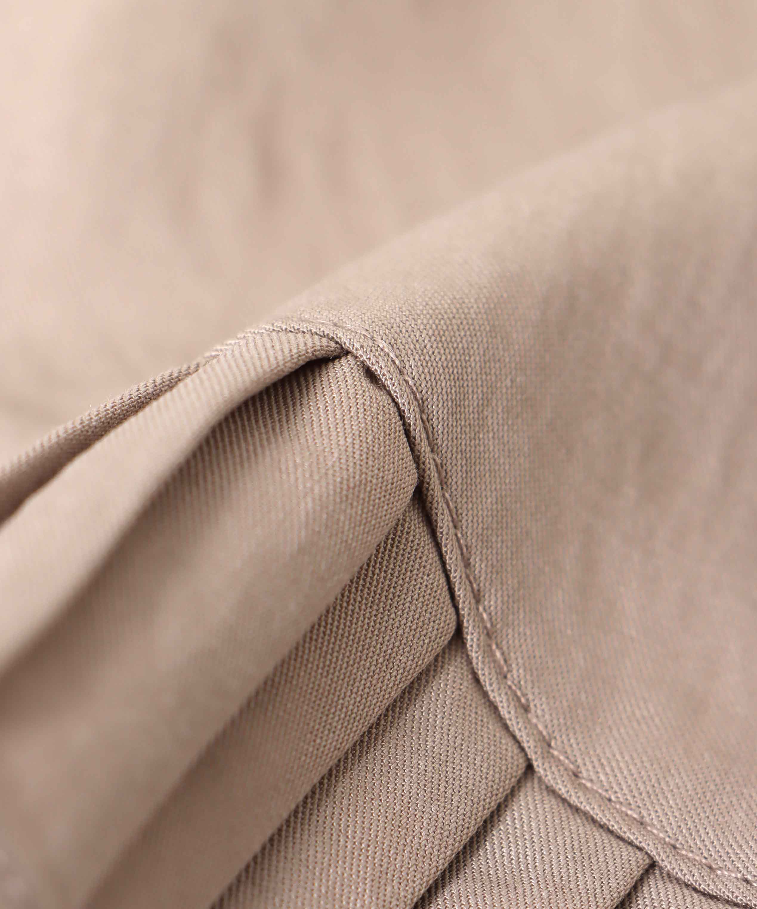 プリーツディティールブラウス