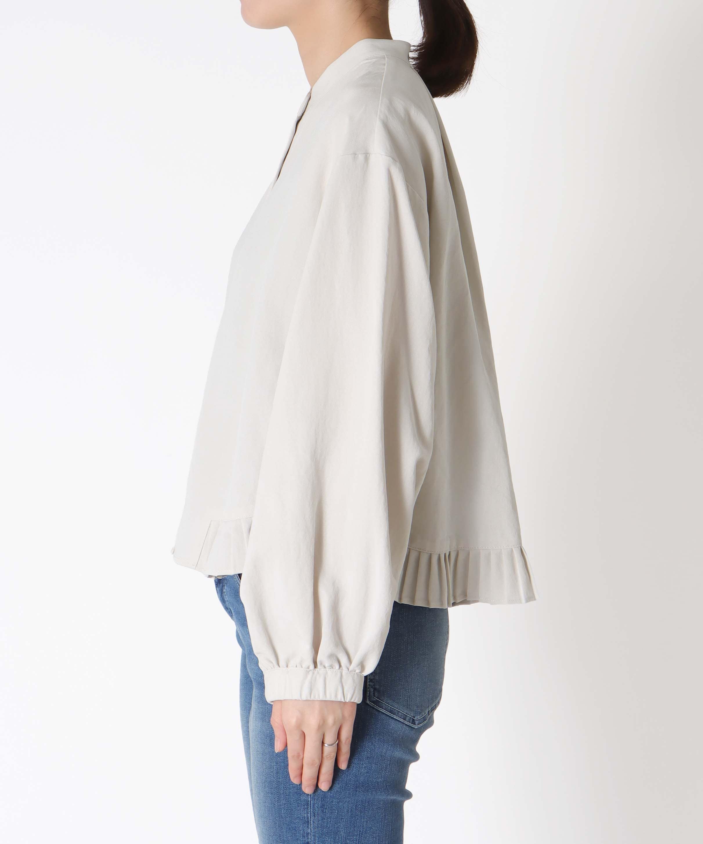 プリーツディティールブラウス