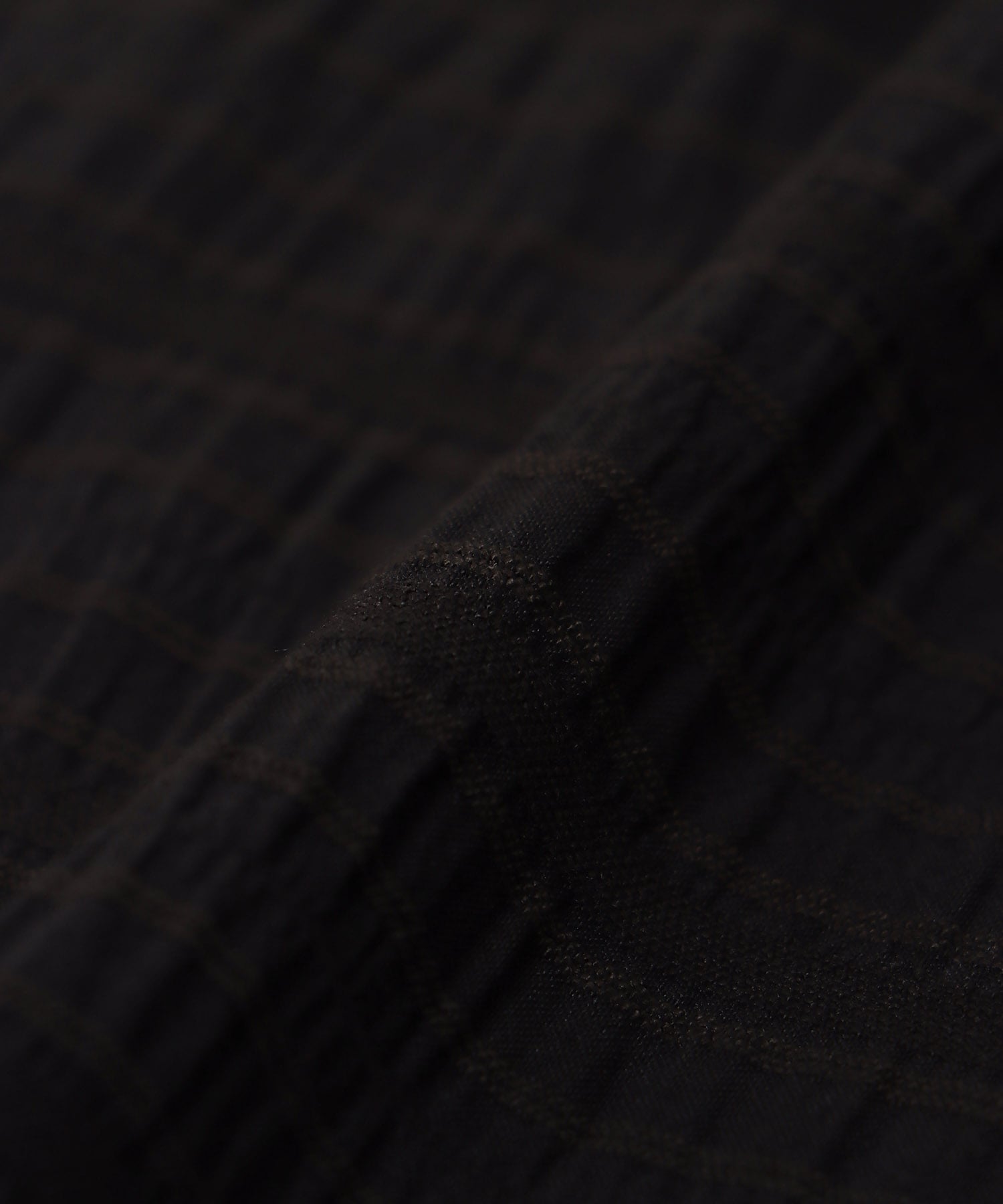 フリル衿付きシャツブラウス