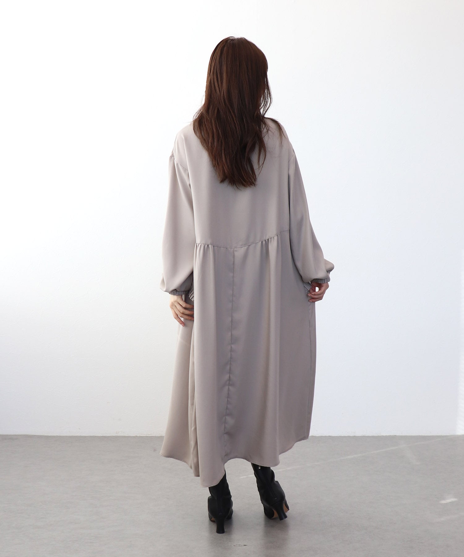 ヘムプリーツワンピース