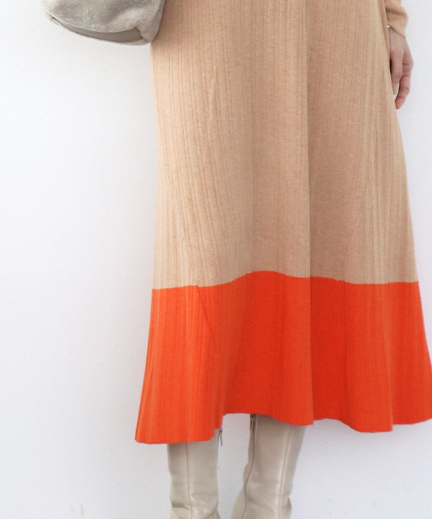 カシミヤ混バイカラーAラインワンピース