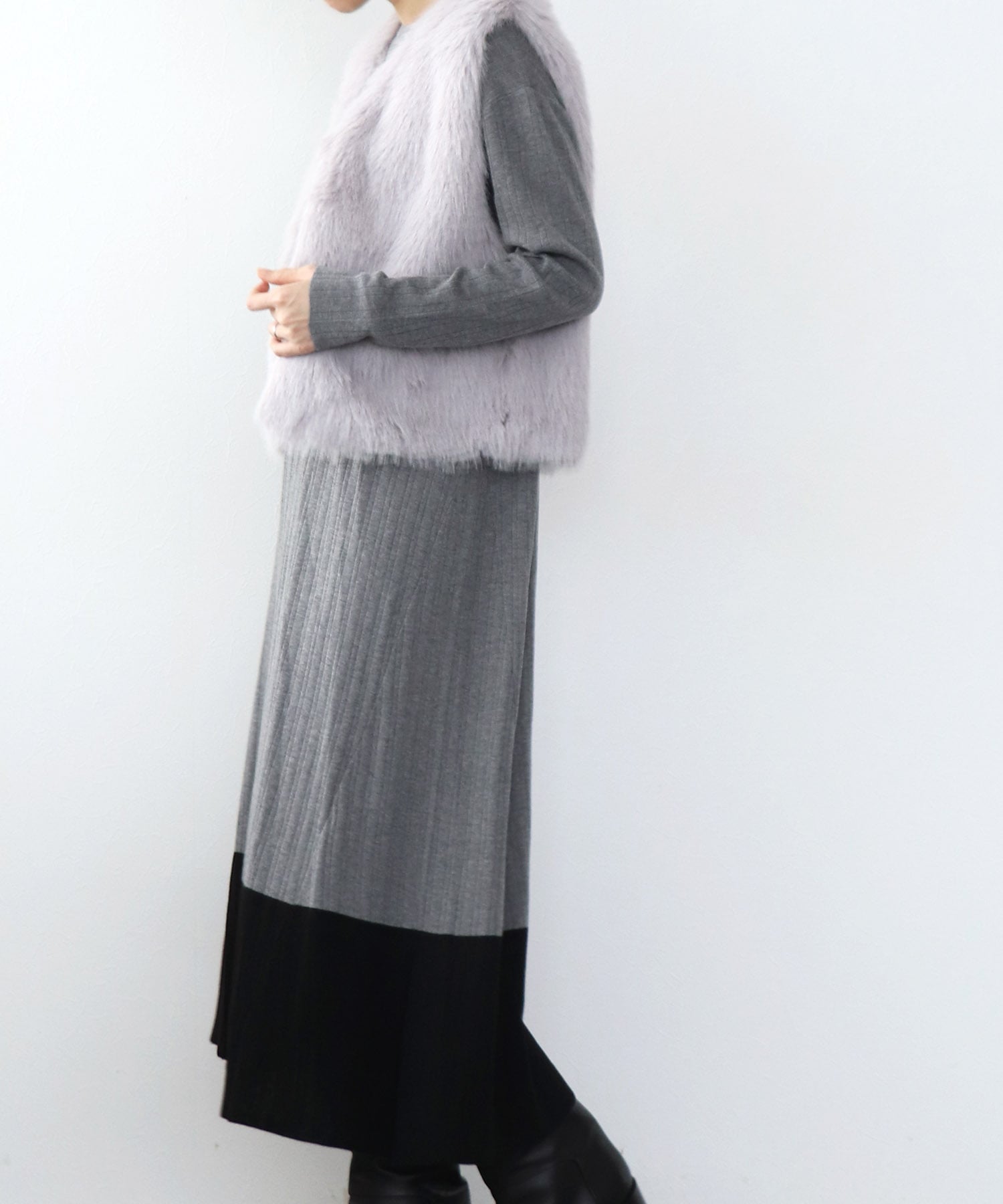 カシミヤ混バイカラーAラインワンピース