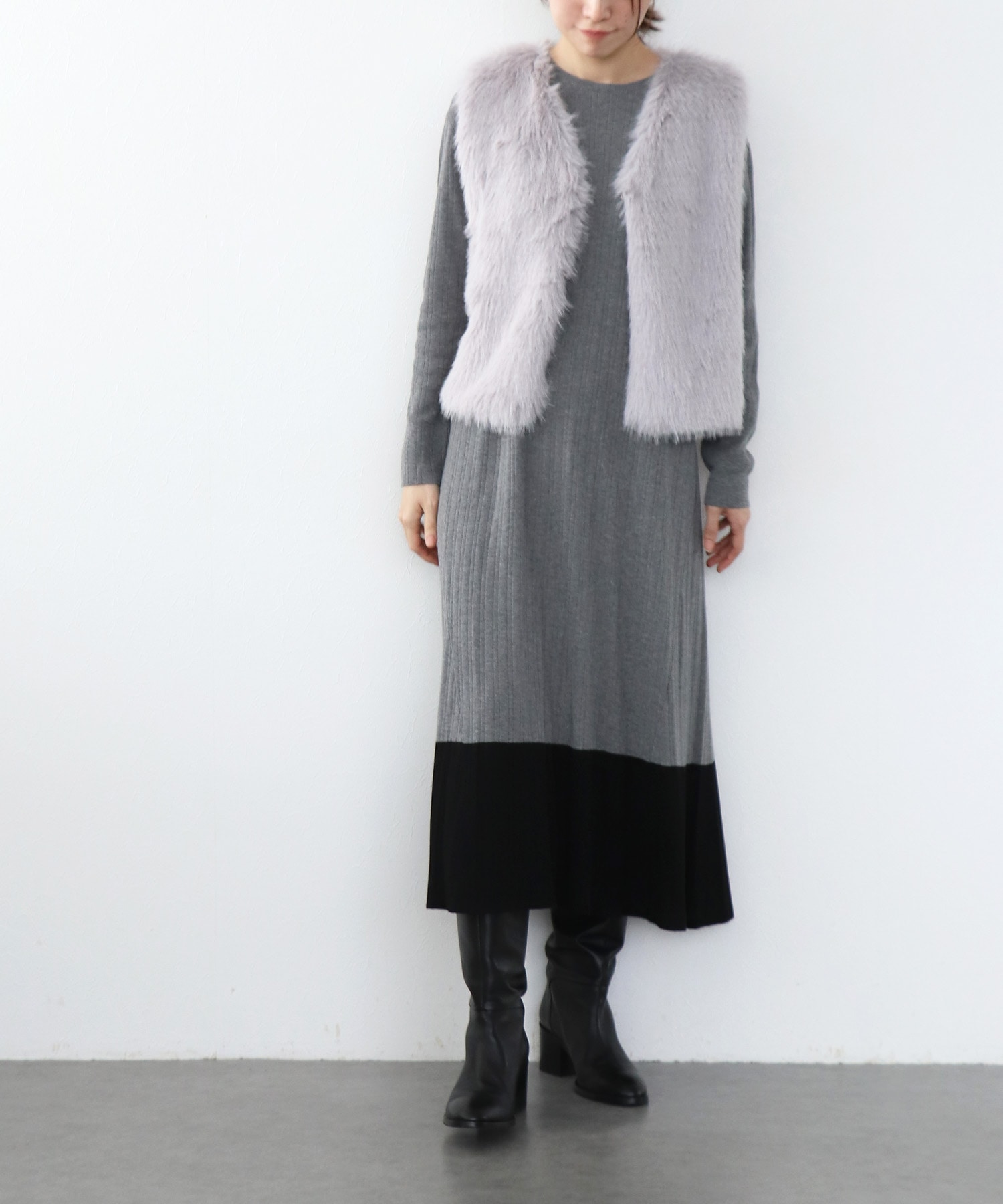 カシミヤ混バイカラーAラインワンピース