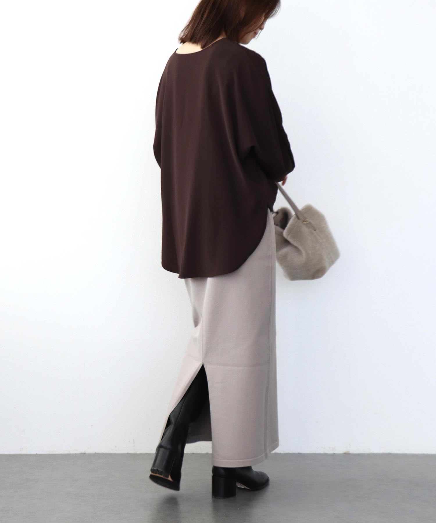 楽ちん綺麗めニットスカート