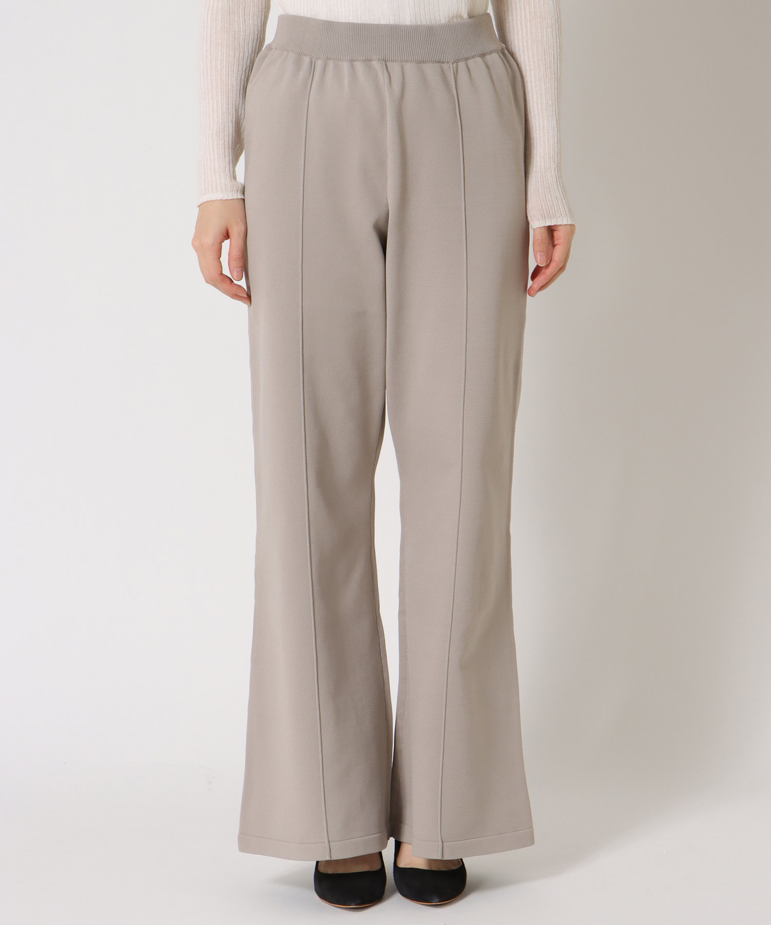 楽ちん綺麗めニットパンツ