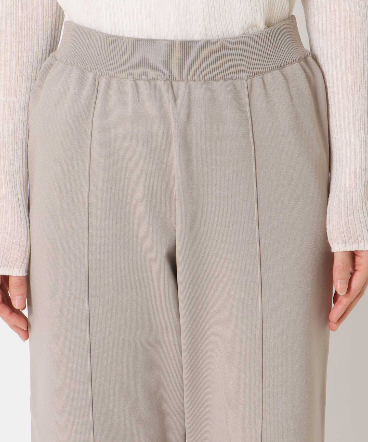 楽ちん綺麗めニットパンツ