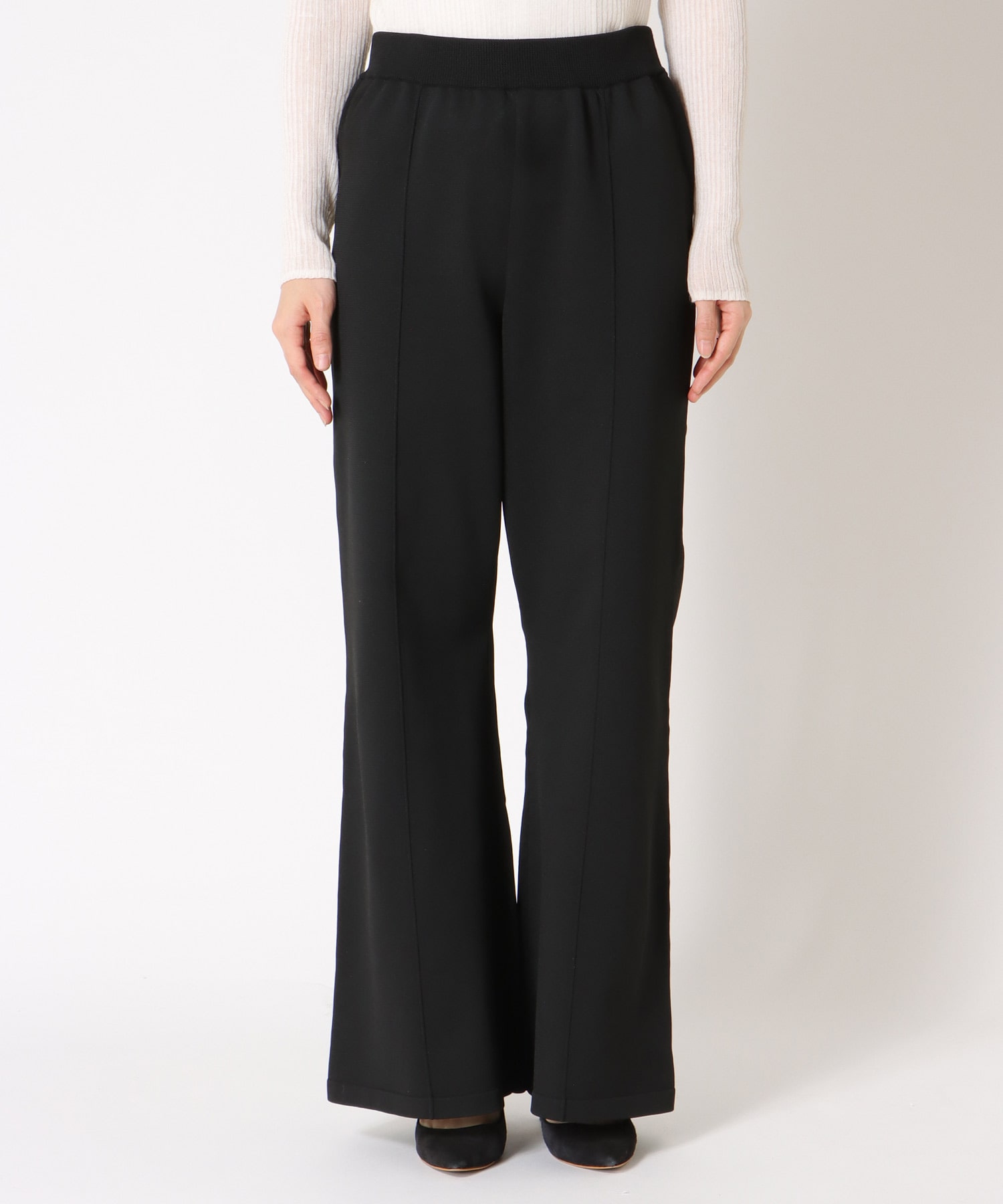 楽ちん綺麗めニットパンツ