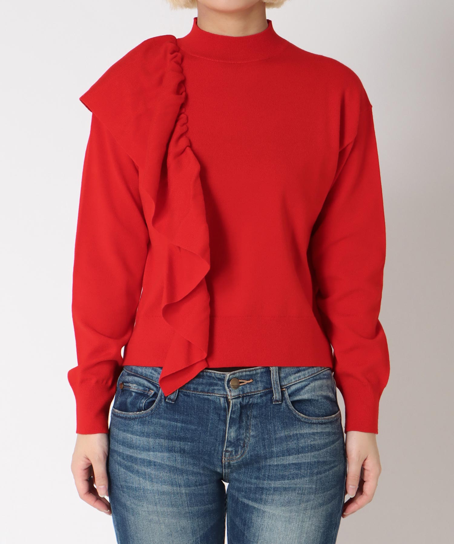 ショルダーラッフルプルオーバー